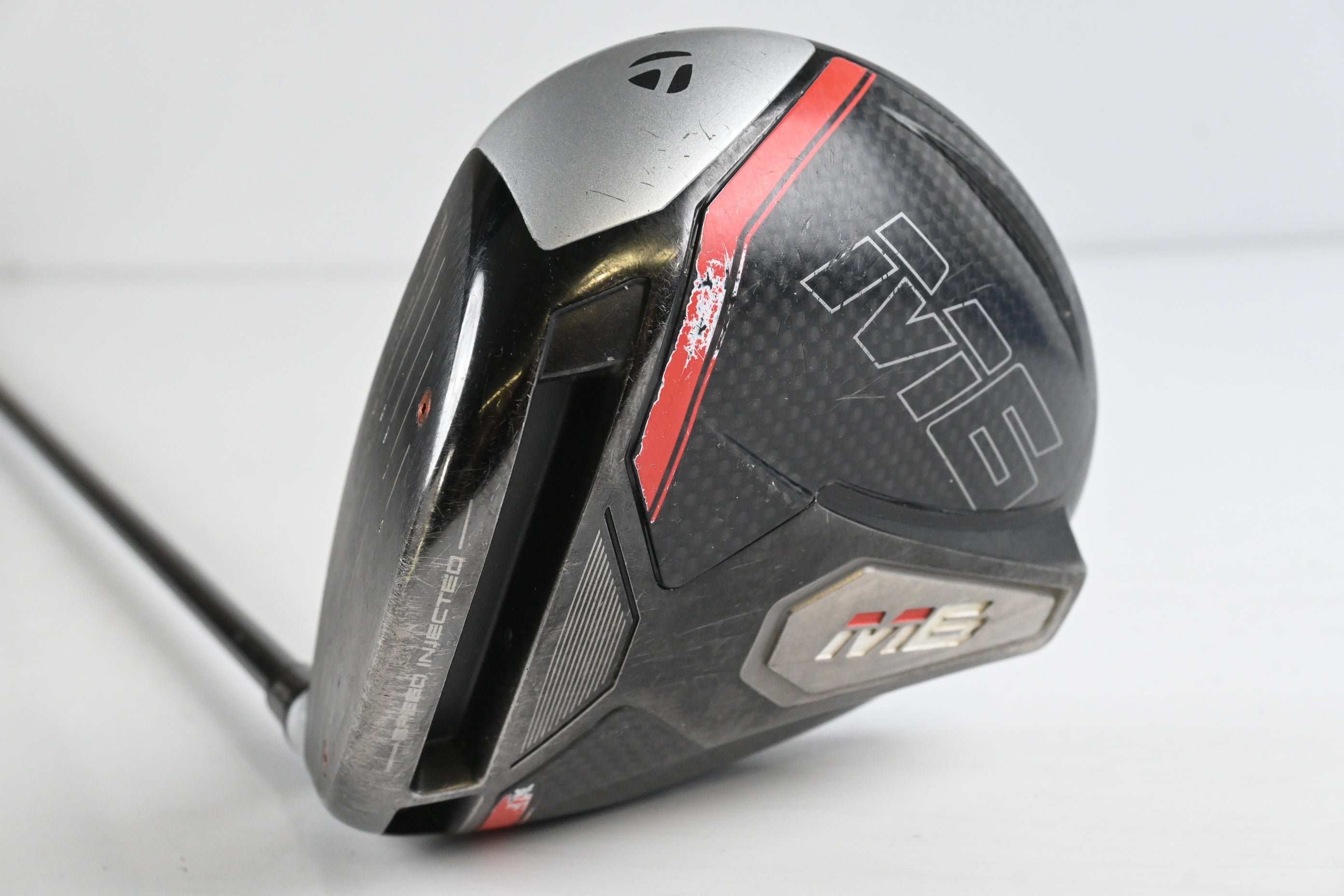 Left Hand Taylormade M6 Driver / 10.5 Degree / Regular Flex Ventus Red 5 Shaft