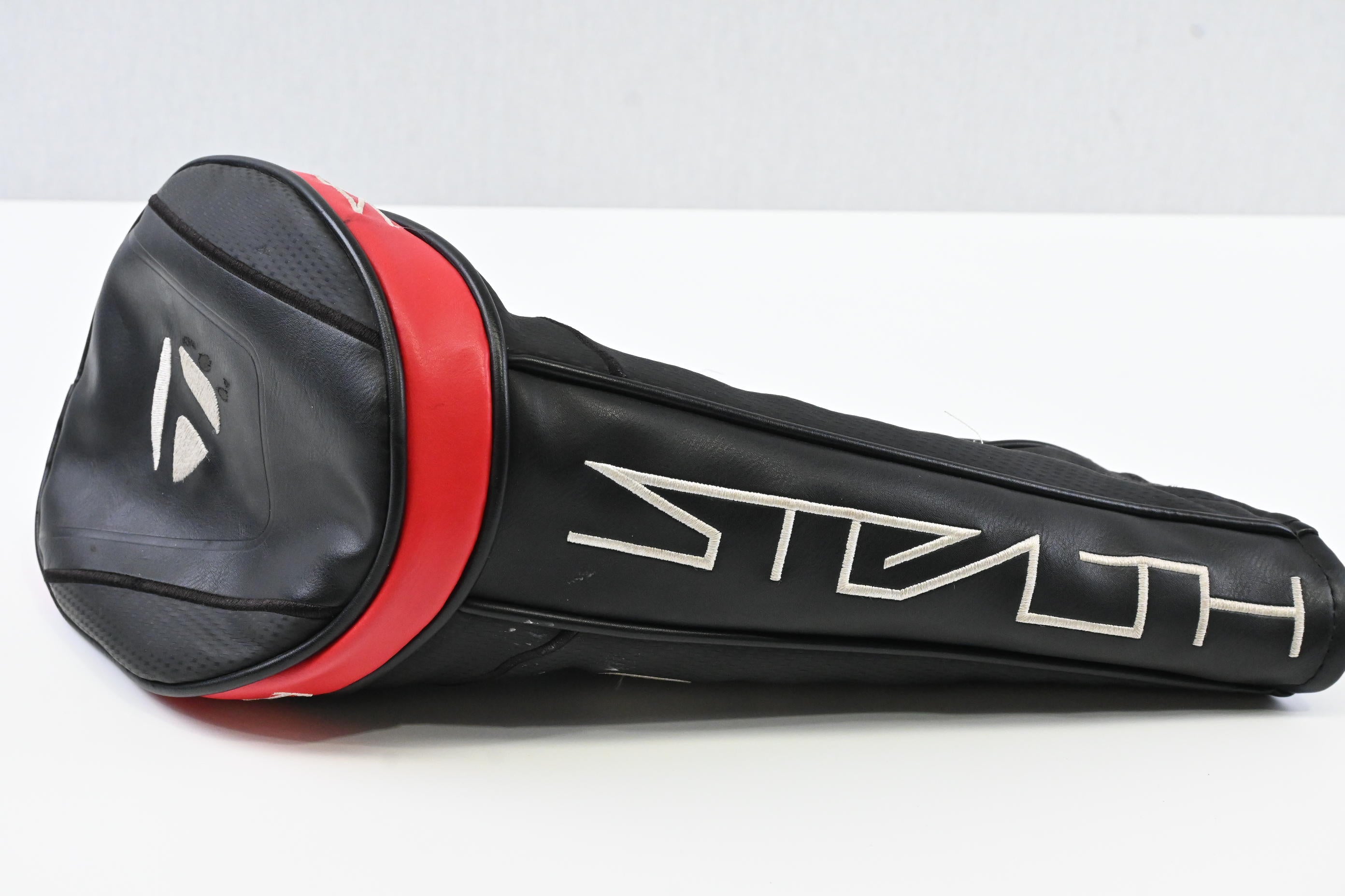 Taylormade Stealth Plus Driver / 9 Degree / X-Flex HZRDUS Black 75 Shaft
