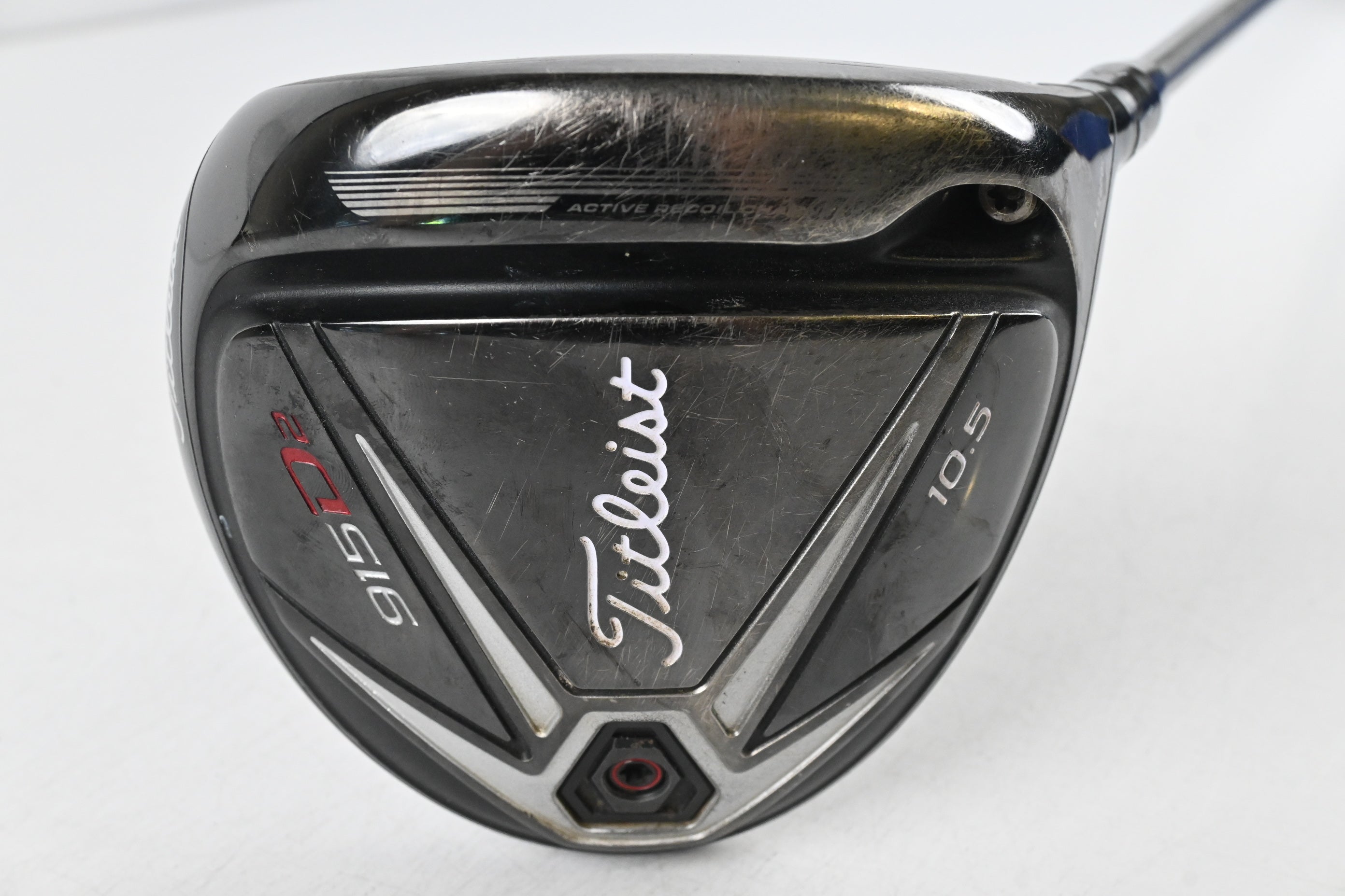 Titleist 915 D2 Driver / 10.5 Degree / Stiff Flex Aldila Rogue M.AX 65 Shaft