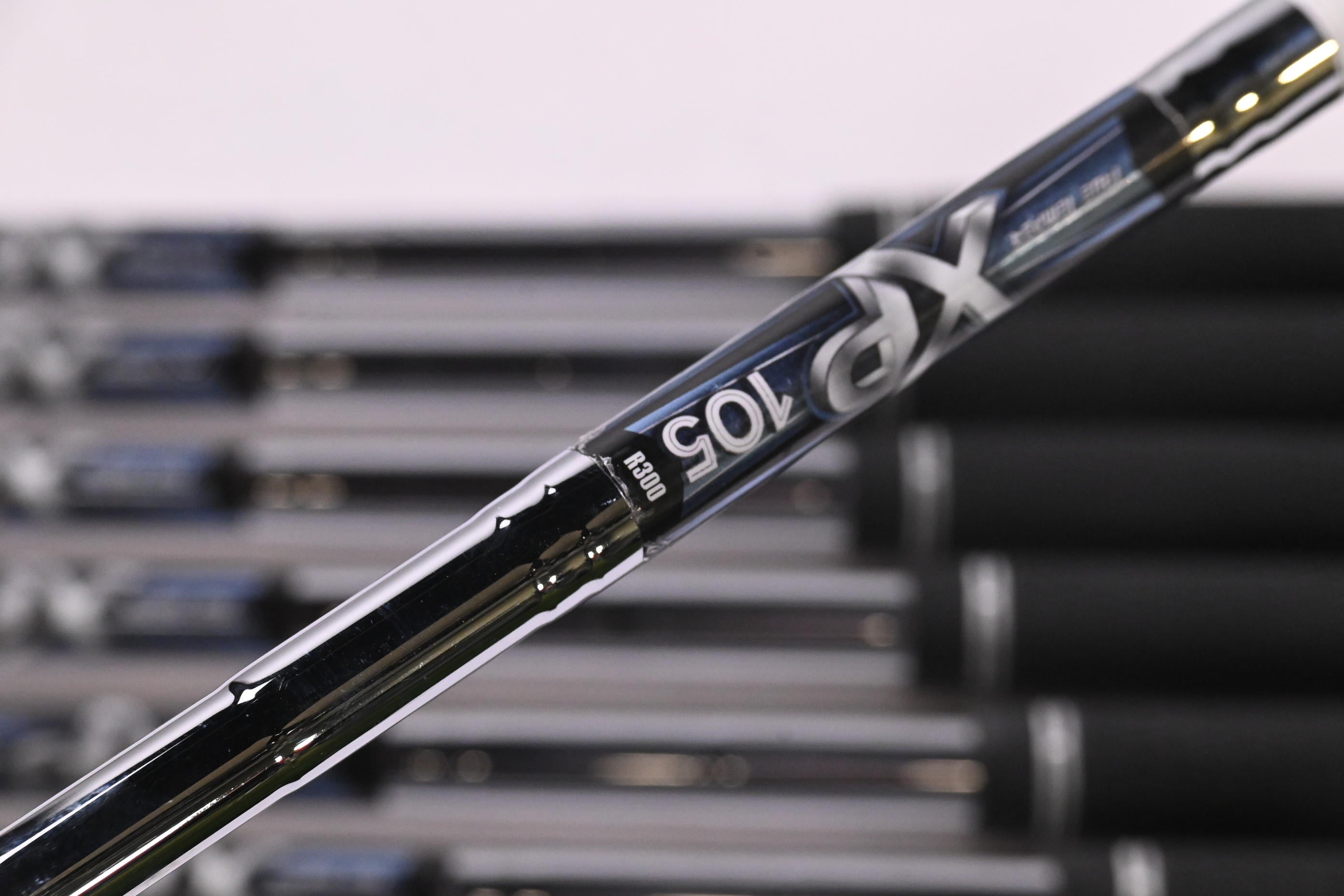 Titleist 716 AP1 Irons / 5-PW+GW+SW / Regular Flex XP 105 R300 Shafts