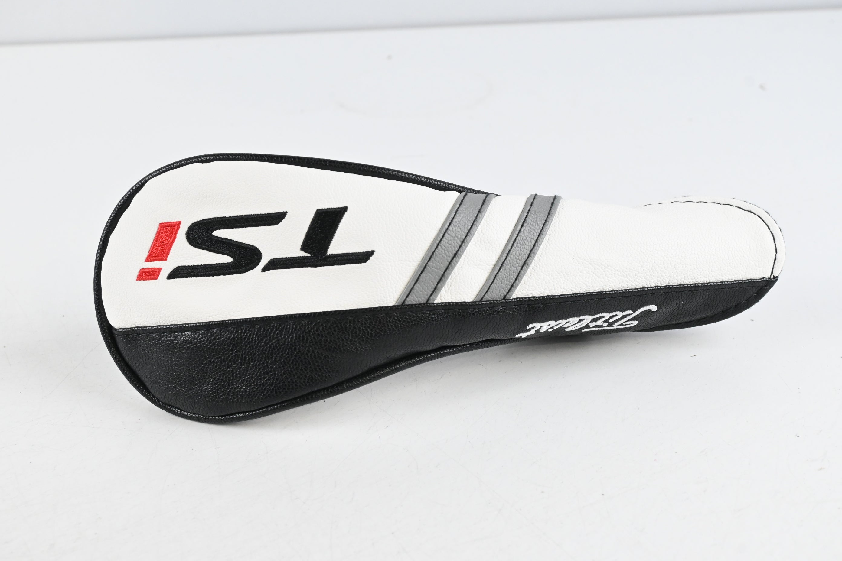 Titleist TSi2 #4 Hybrid / 21 Degree / Stiff Flex Hzrdus Smoke Black RDX 80 Shaft