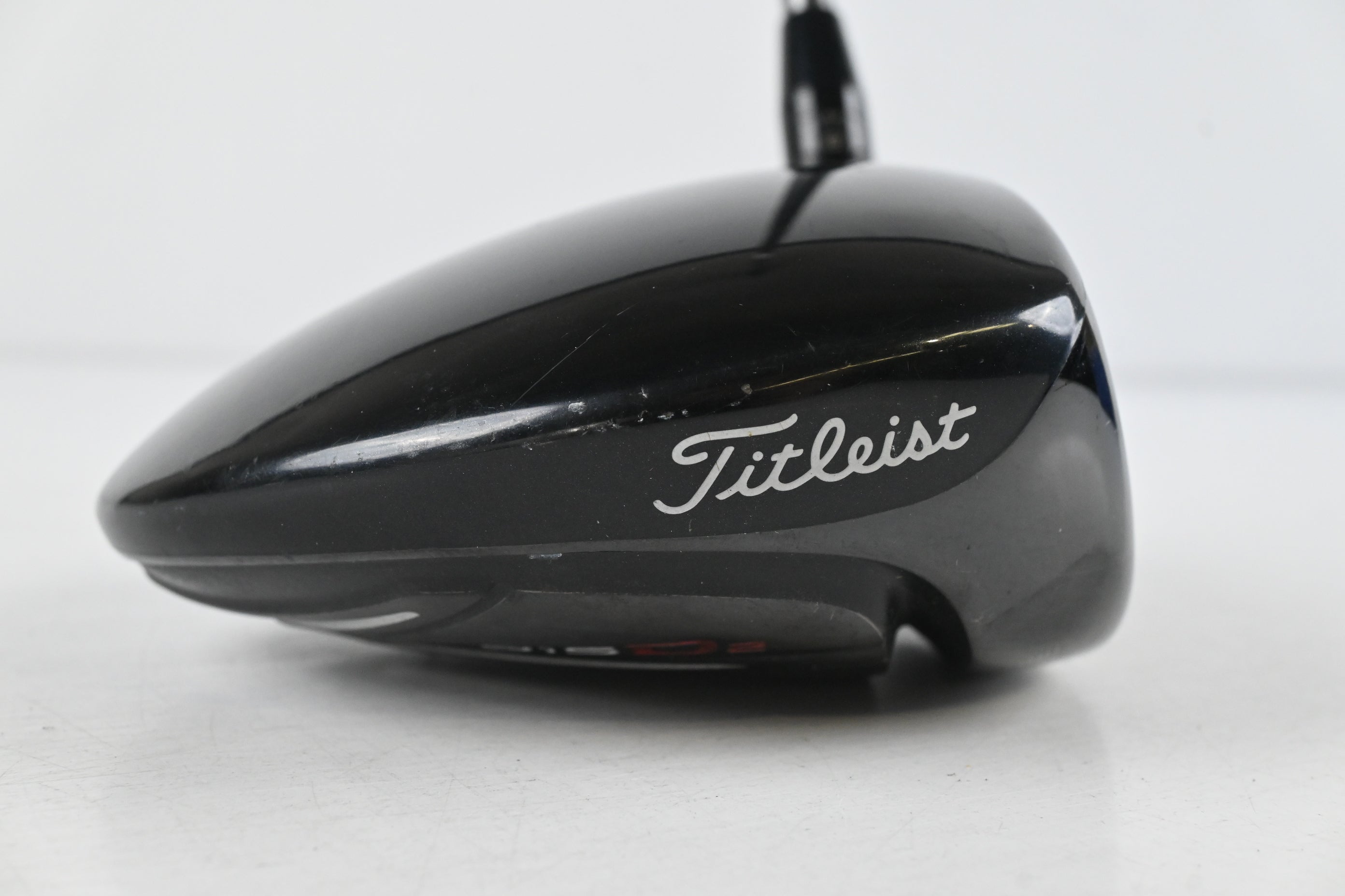 Titleist 915 D2 Driver / 10.5 Degree / Stiff Flex Aldila Rogue M.AX 65 Shaft