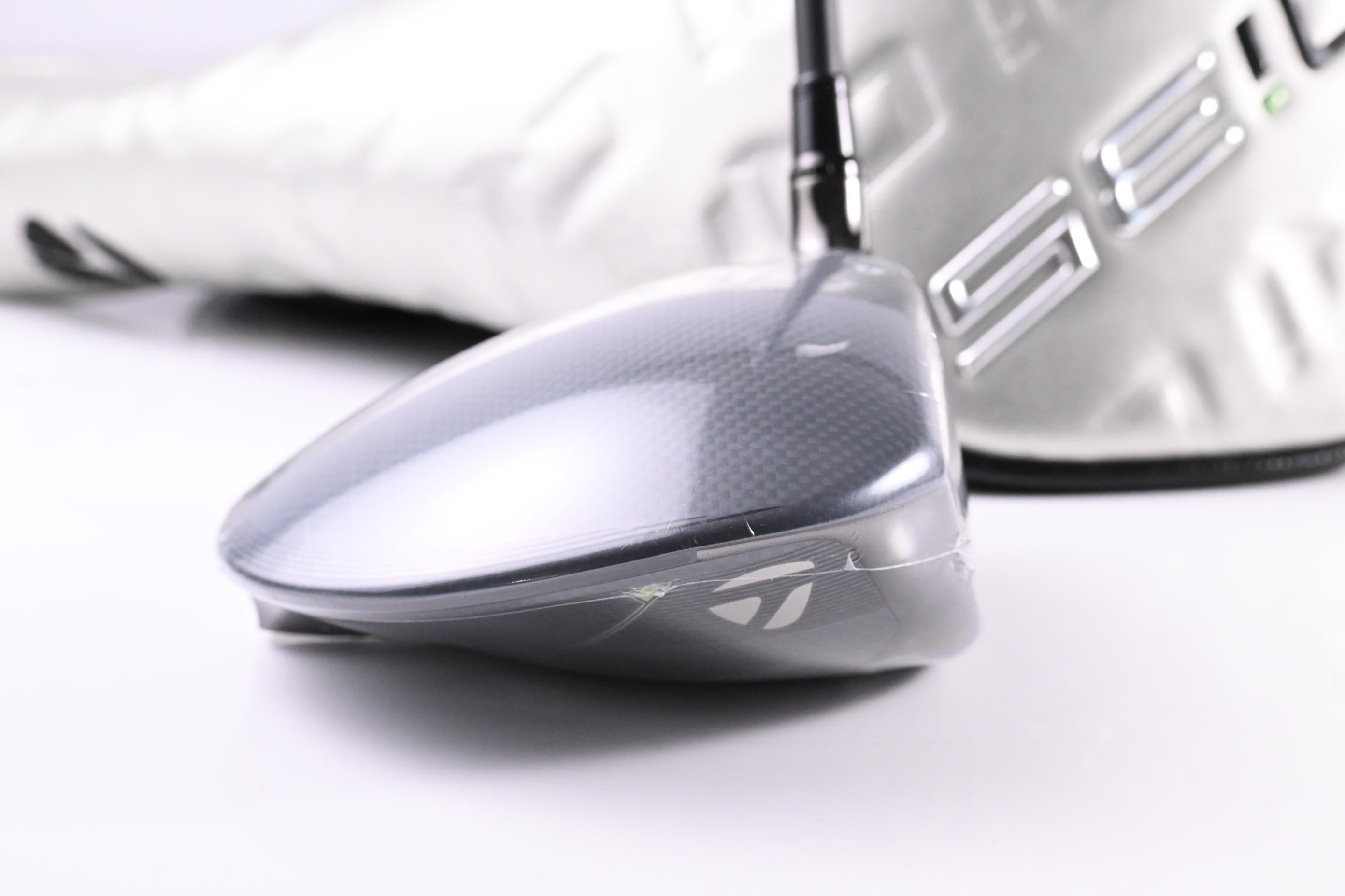 Taylormade Qi35 Driver / 9 Degree / Stiff Flex Project X Cypher 2.0 50 Shaft