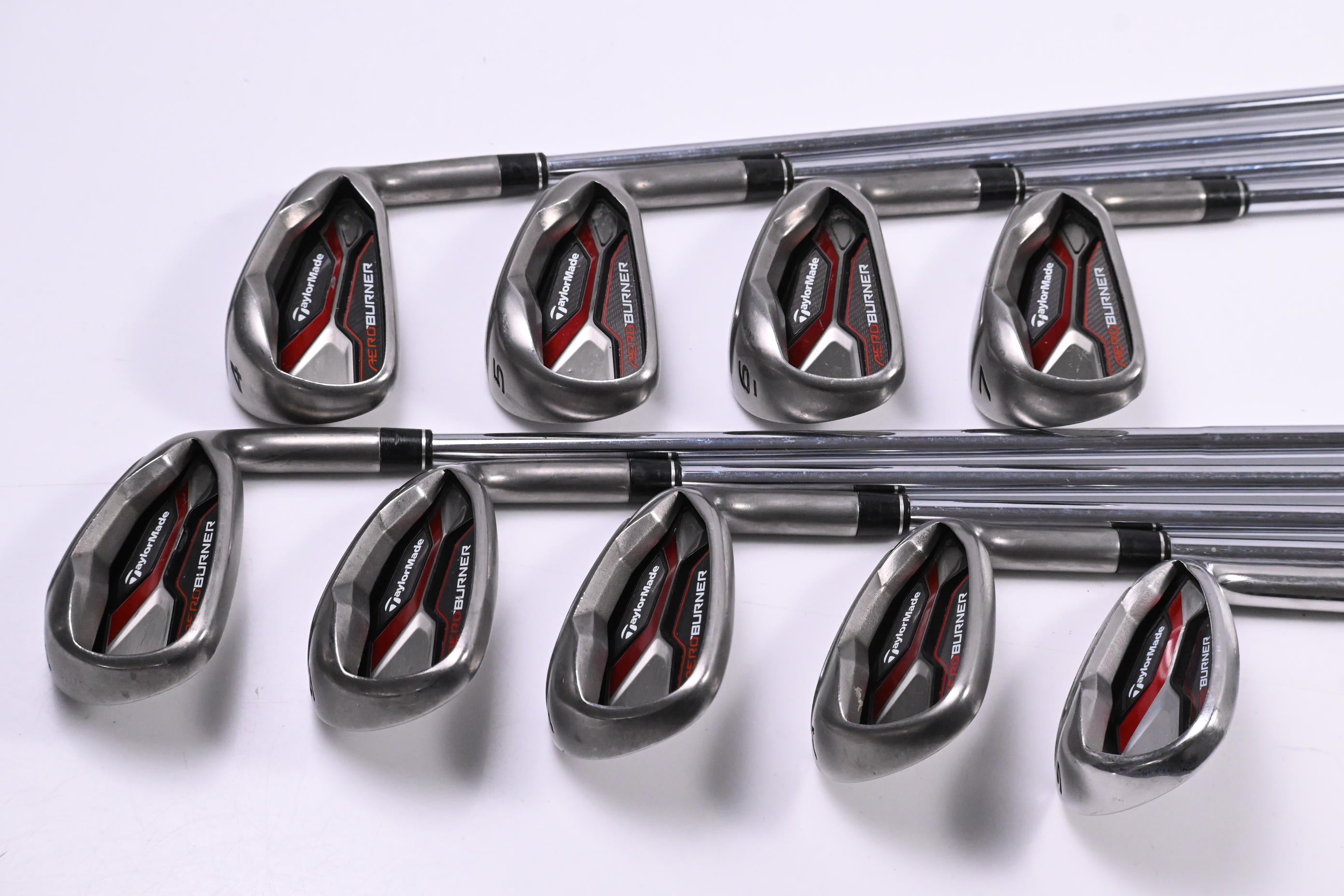 Taylormade Aeroburner Irons / 4-PW-GW-SW / Regular Flex Reax 88 Shaft