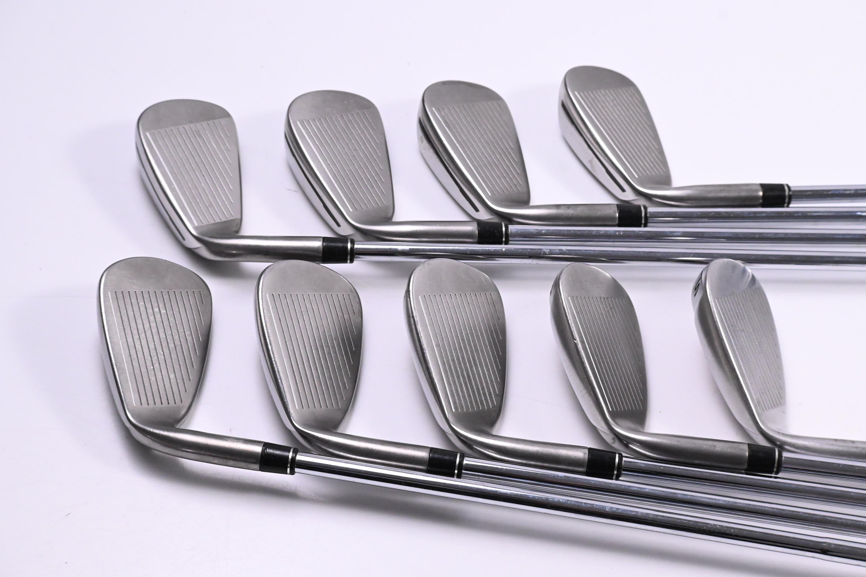 Taylormade Aeroburner Irons / 4-PW-GW-SW / Regular Flex Reax 88 Shaft