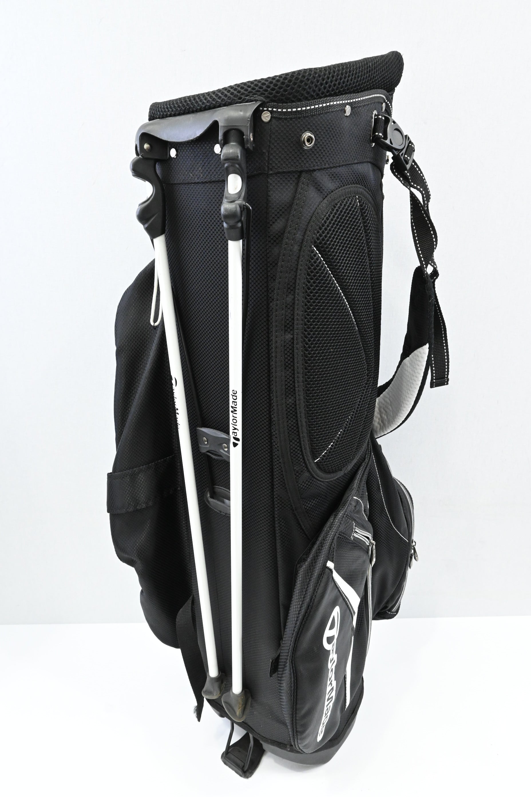 Taylormade Supreme Lite Stand Bag / 14-Way Divider / Black, White