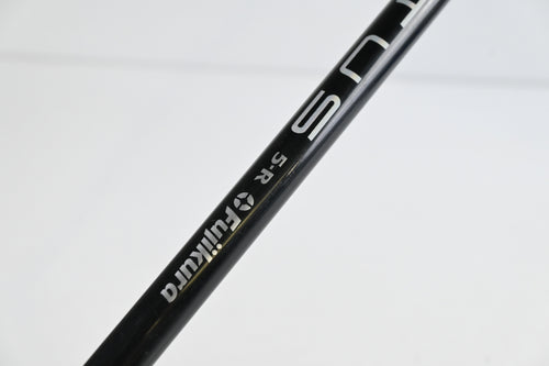 Left Hand Taylormade M6 Driver / 10.5 Degree / Regular Flex Ventus Red 5 Shaft