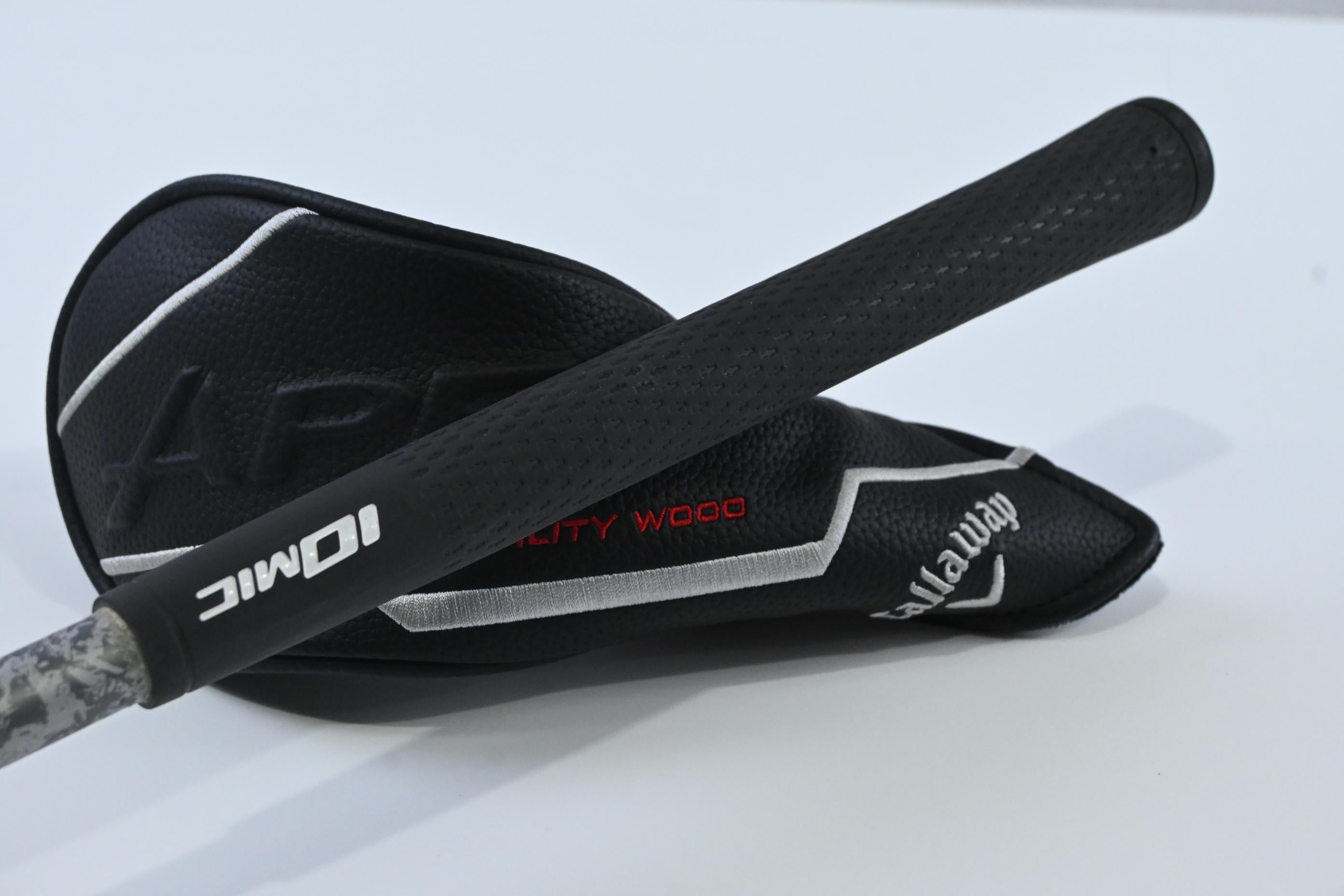 Callaway Apex UW 2025 #2 Hybrid / 17 Degree / Stiff Flex Denali Frost Silver 70