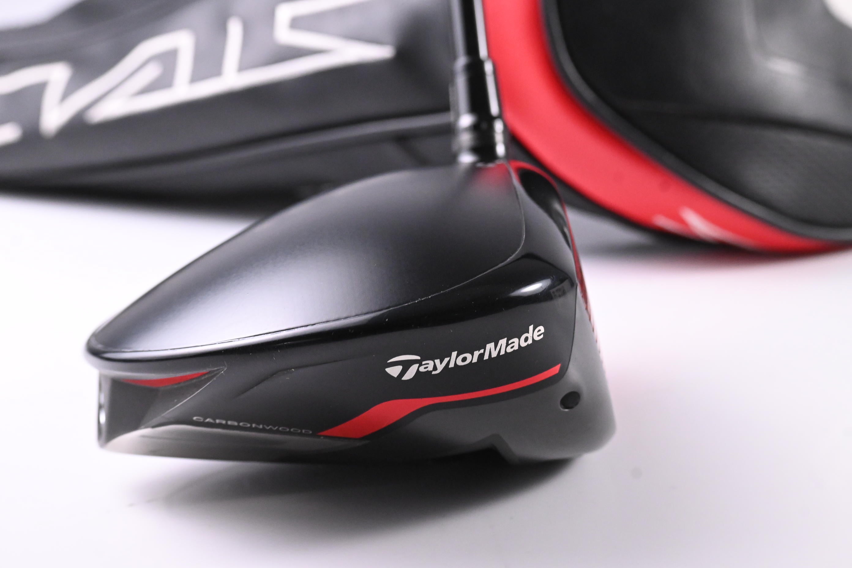 Taylormade Stealth Plus Driver / 9 Degree / Stiff Flex HZRDUS Smoke Red RDX 60