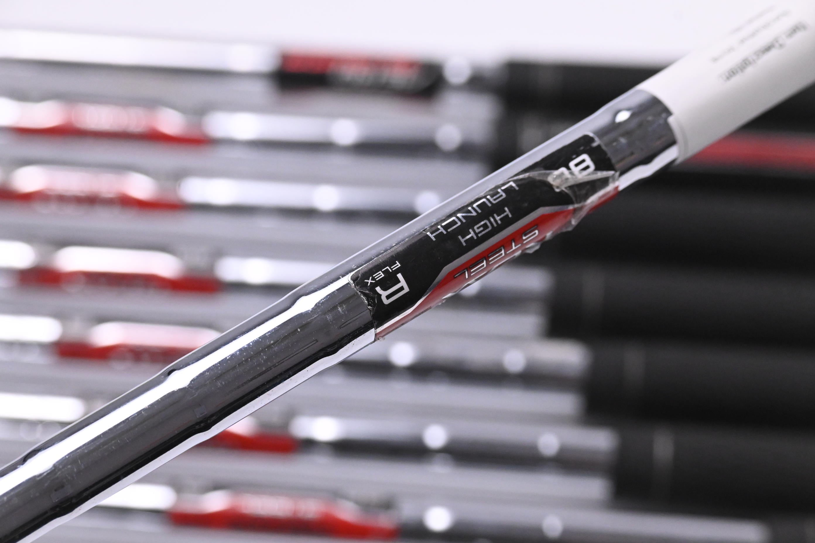 Taylormade Aeroburner Irons / 4-PW-GW-SW / Regular Flex Reax 88 Shaft