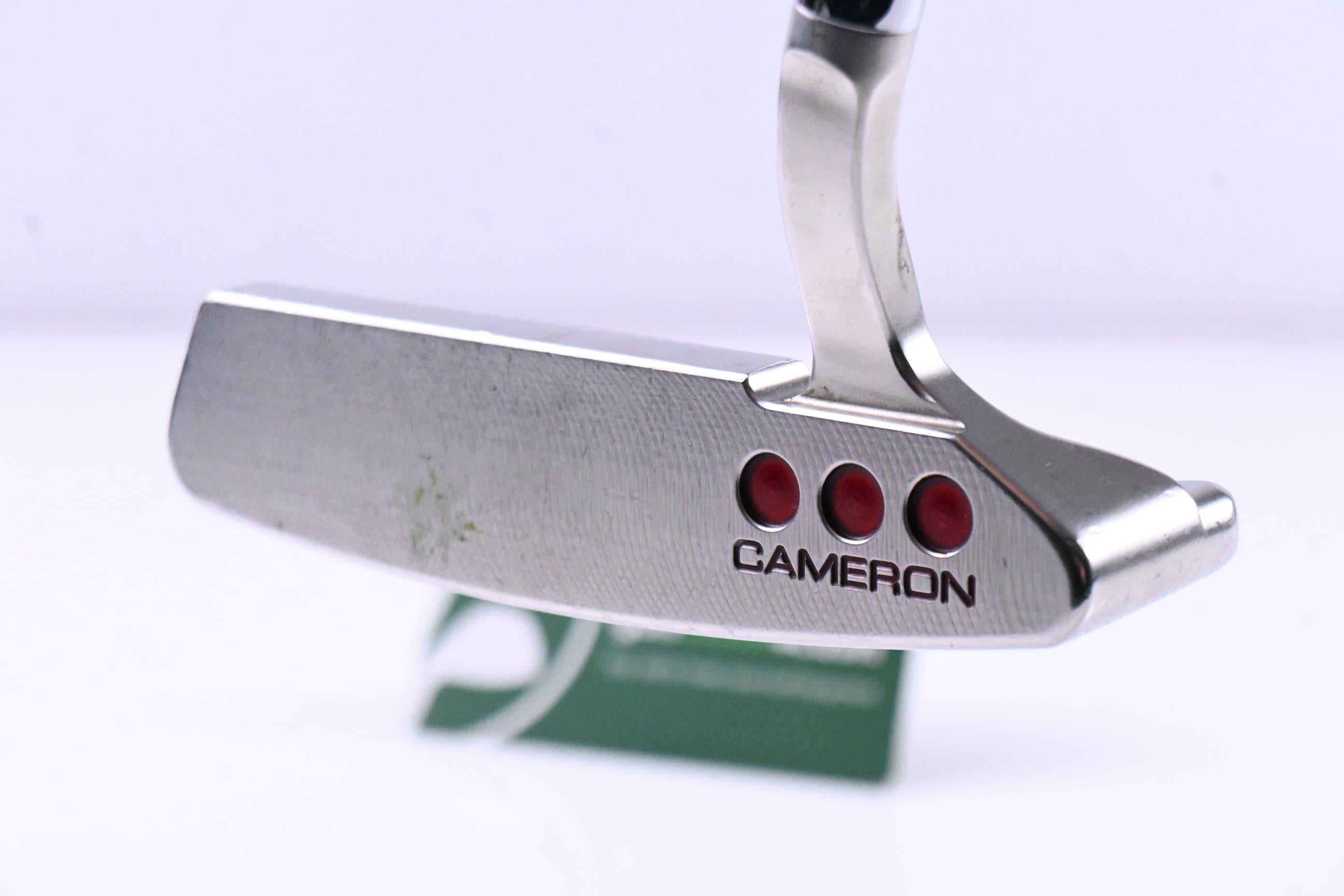 Scotty Cameron Studio Select Newport 2.5 Putter / 32 Inch