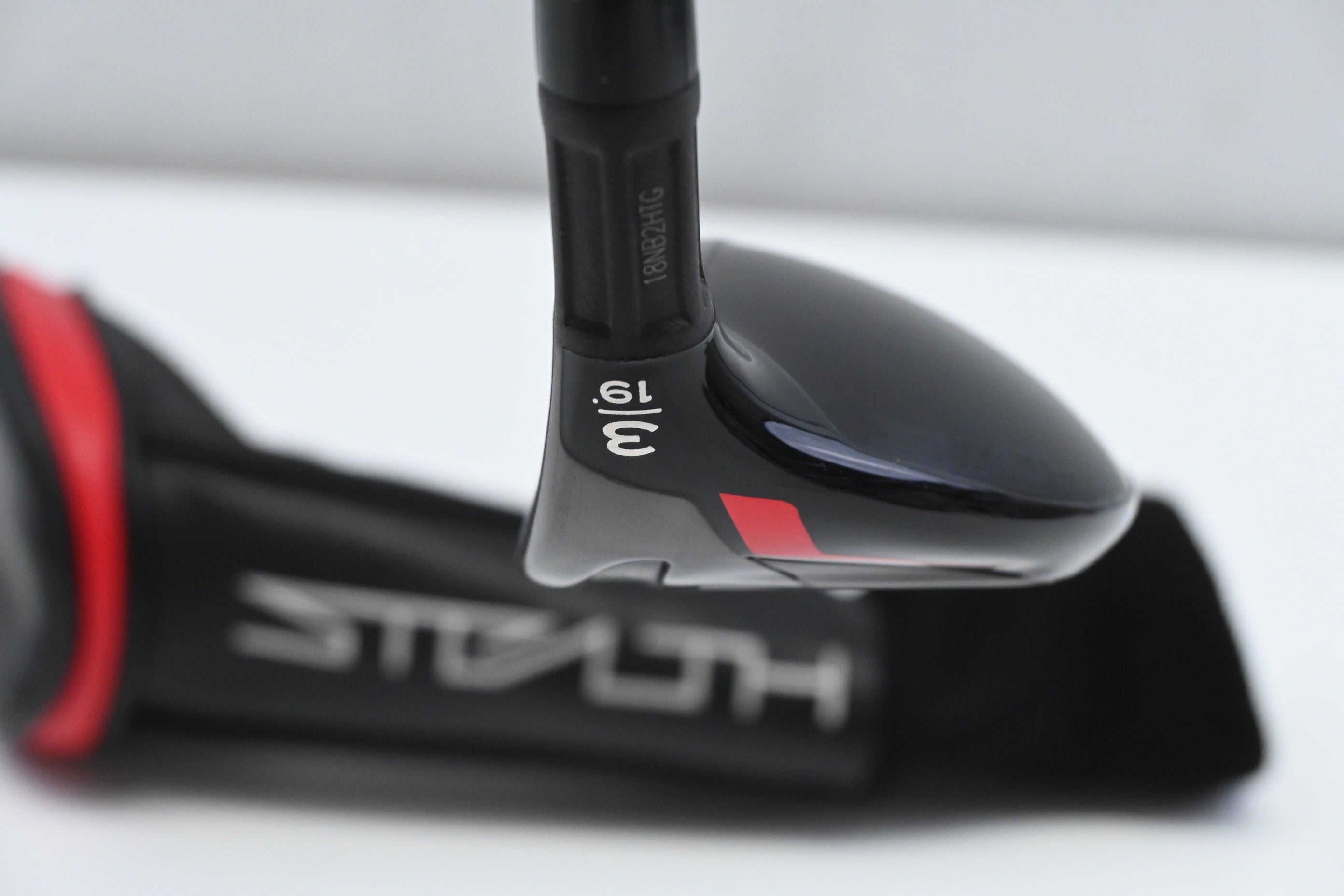 Taylormade Stealth #3 Hybrid / 19 Degree / Stiff Flex Fujikura Ventus Red 7