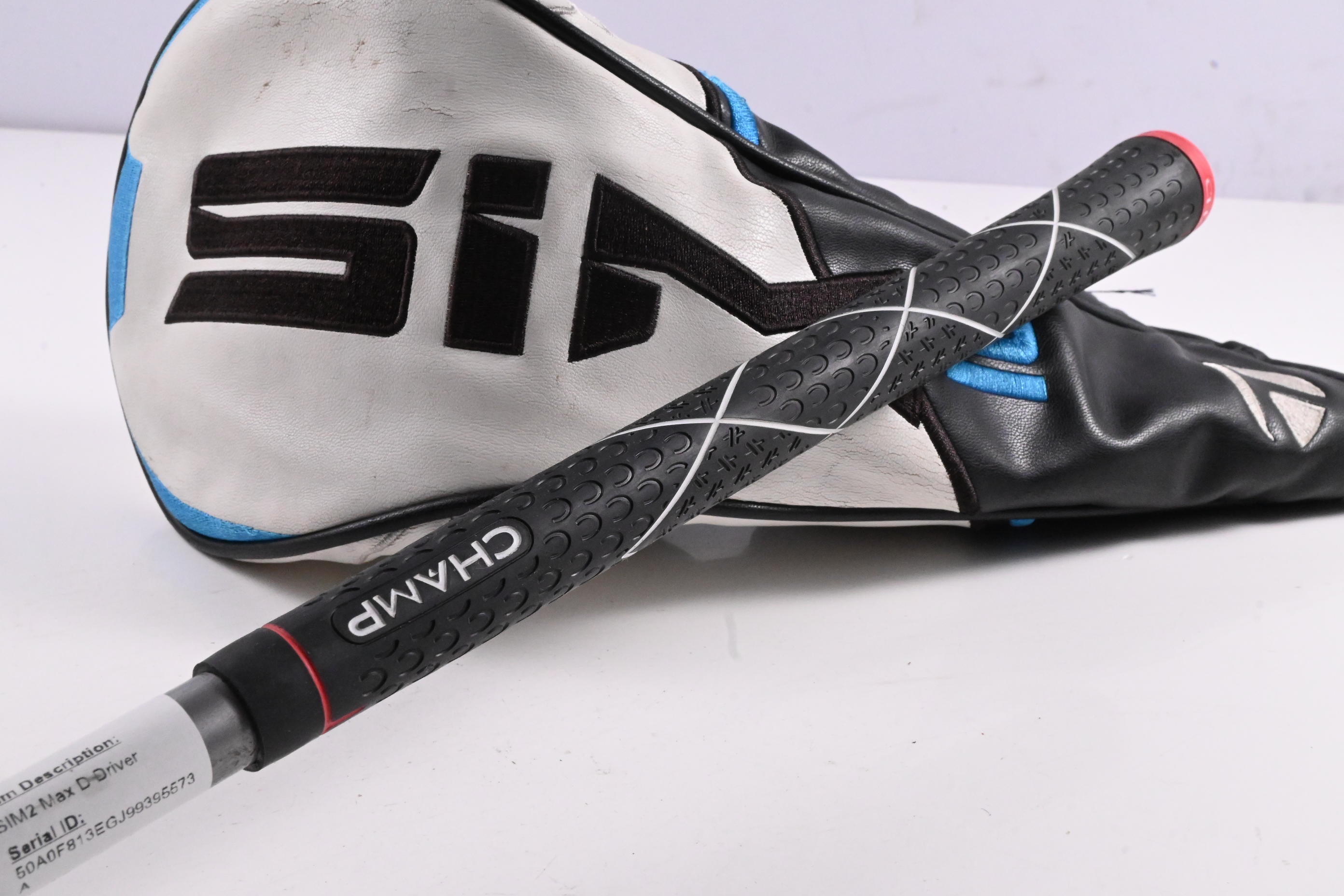 Left Hand Taylormade SIM2 Max D Driver / 10.5 Degree / Regular Flex Air Speeder