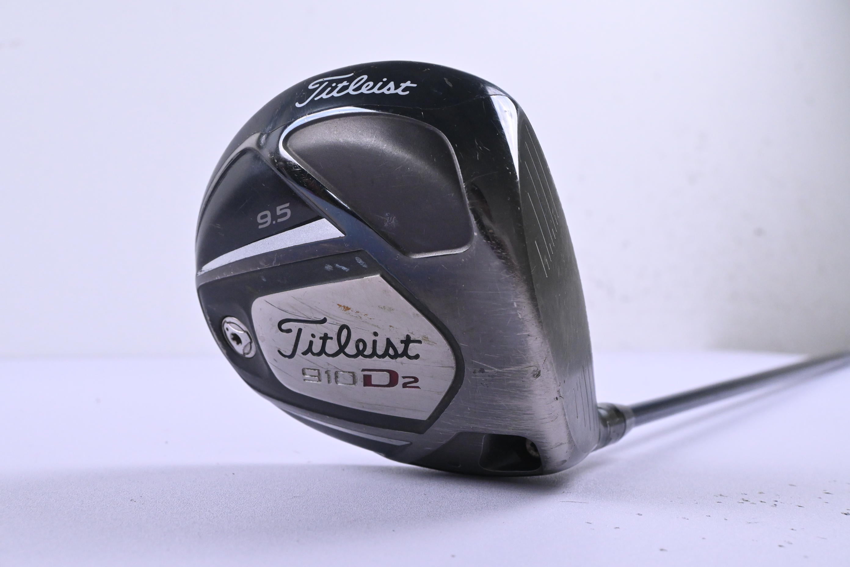 Titleist 910 D2 Driver / 9.5 Degree / Stiff Flex Diamana Kai'li 65 Shaft