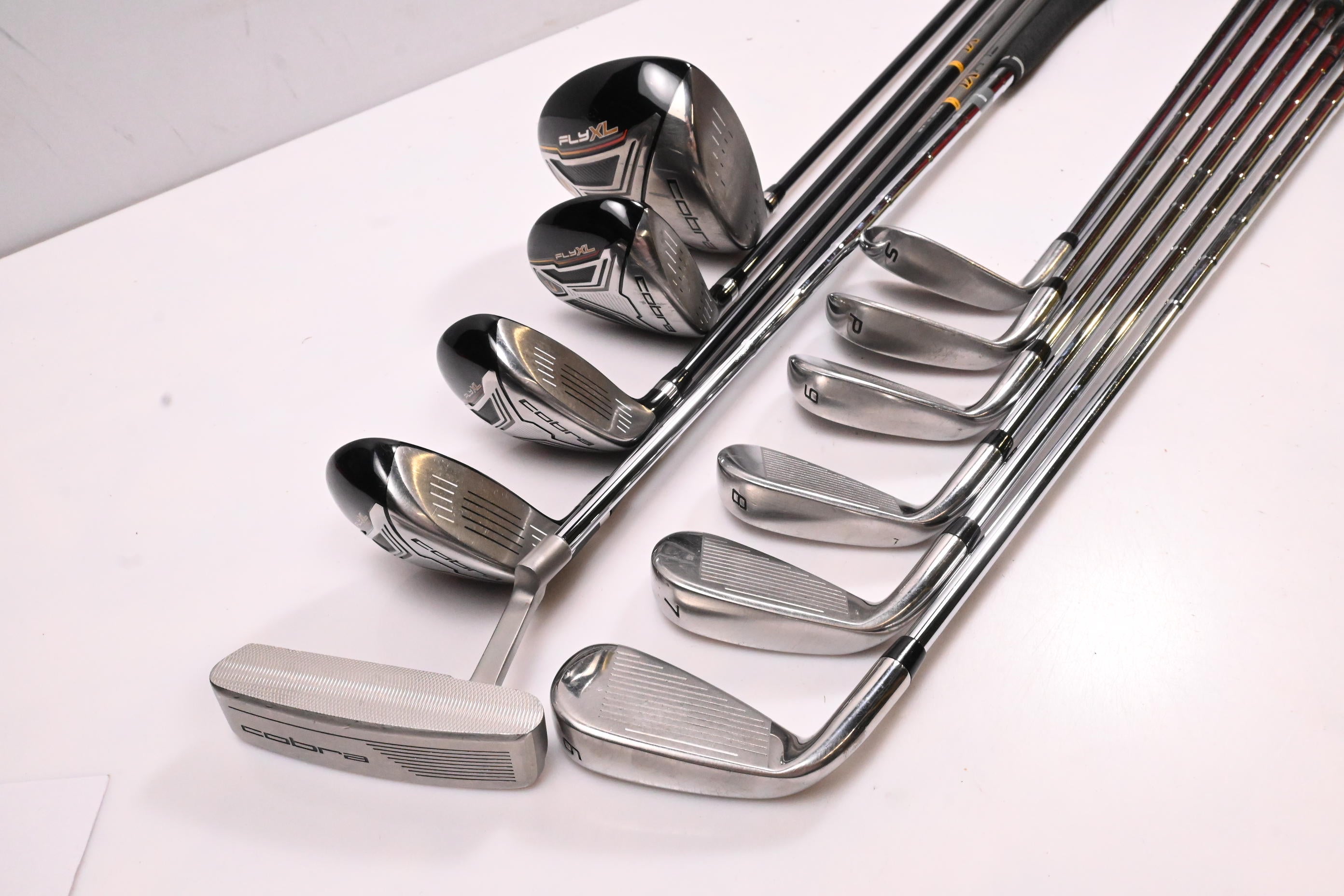 Cobra Fly XL Package Set / Woods, Irons, Putter, Bag