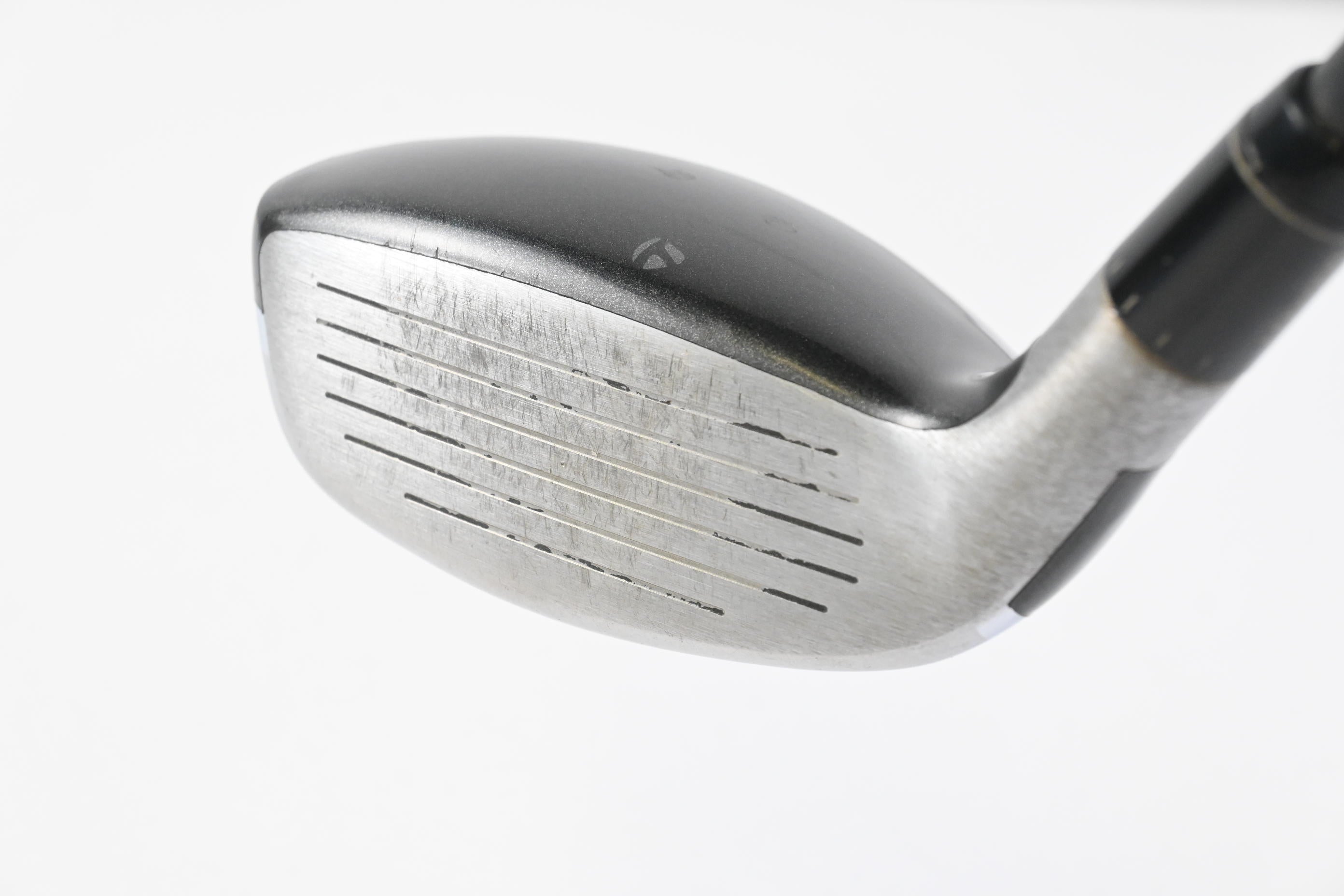 Taylormade SLDR #3 Hybrid / 19 Degree / Regular Flex Fujikura Speeder 82 Shaft