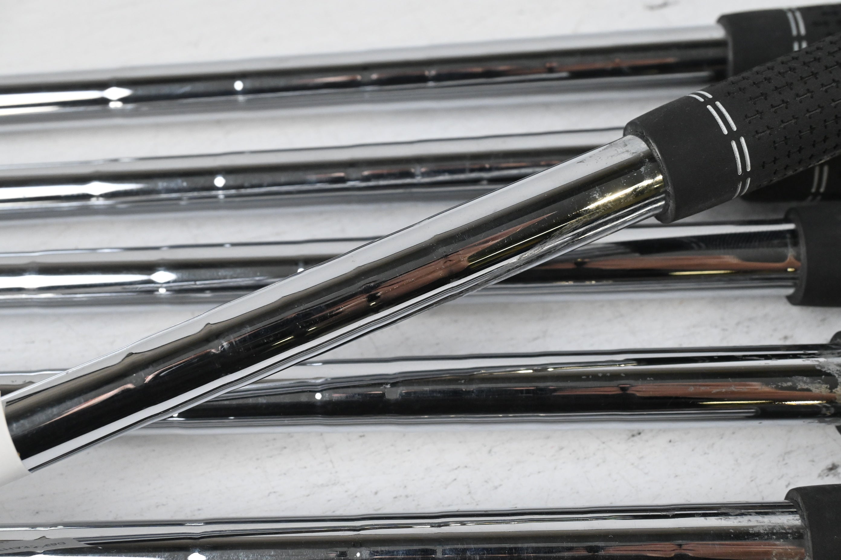 Ping G15 Irons / 5-PW / Black Dot / Regular Flex Ping AWT Shafts