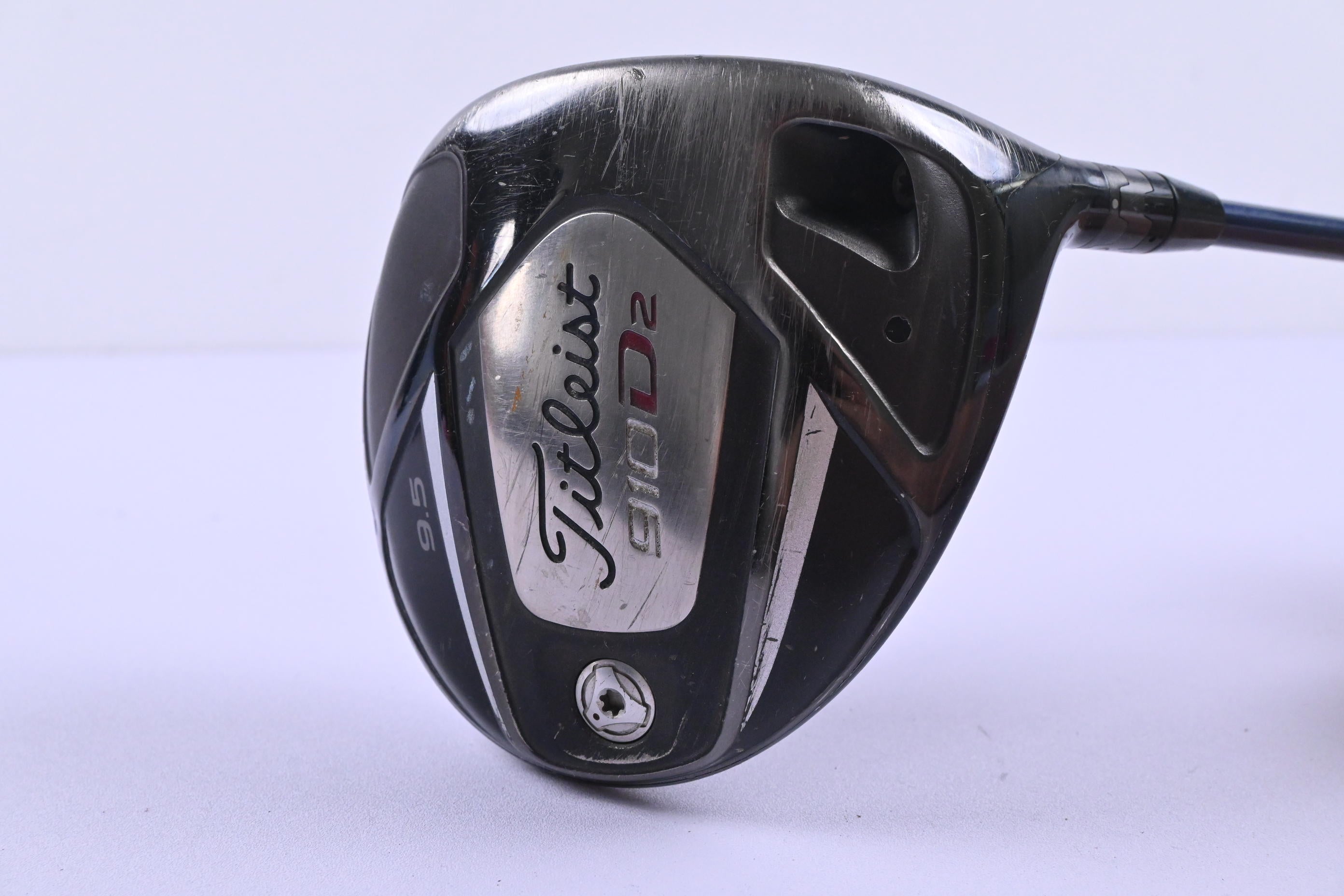 Titleist 910 D2 Driver / 9.5 Degree / Stiff Flex Diamana Kai'li 65 Shaft