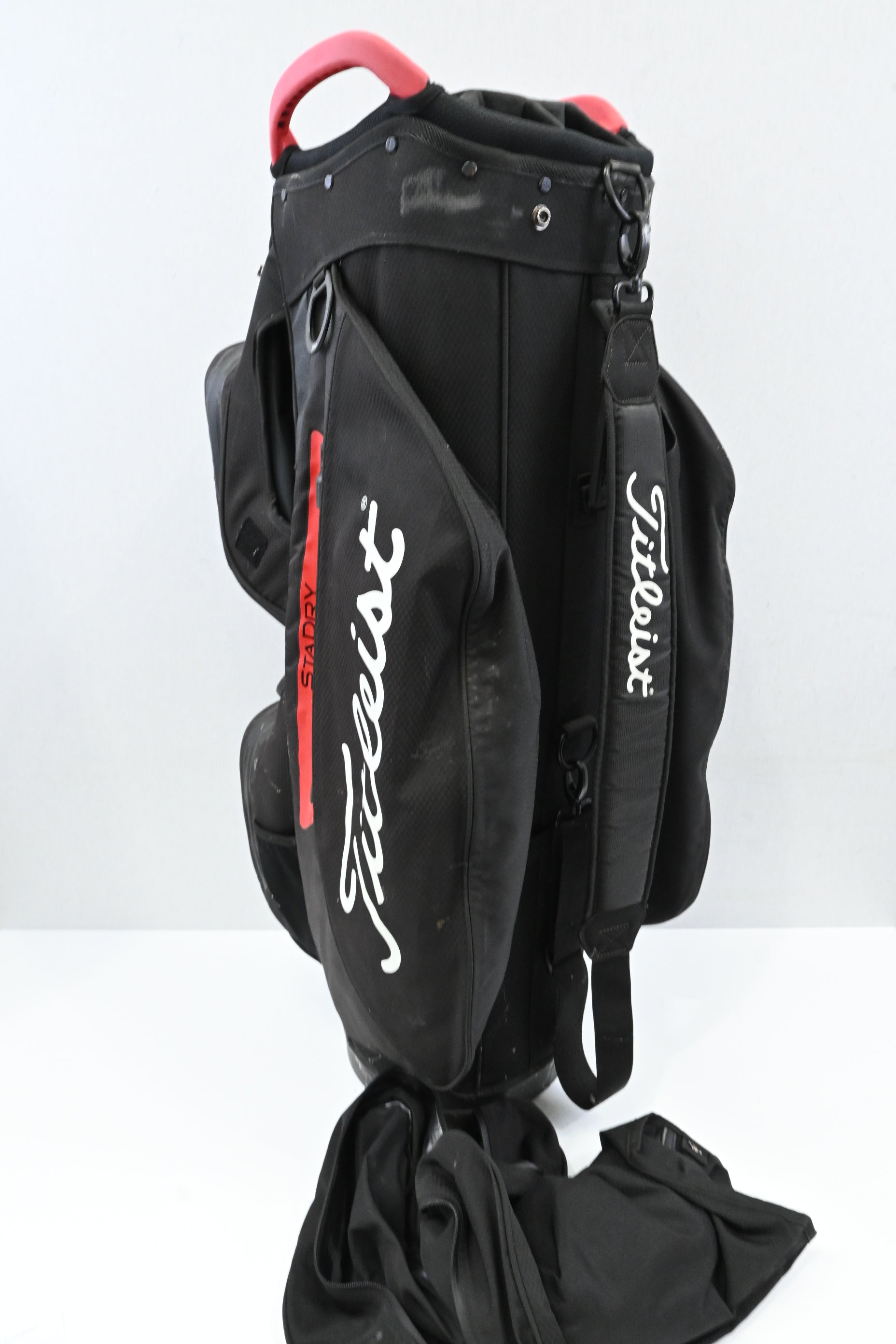 Titleist StaDry Cart Bag / 14-Way Divider / Black, Red