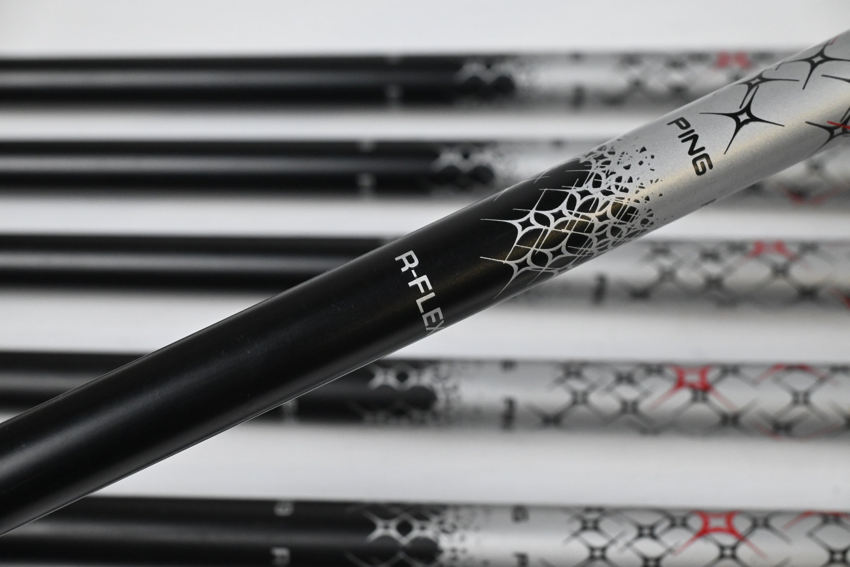 Ping G25 Irons / 6-PW+GW+SW / Black Dot / Regular Flex Ping TFC 189 Shafts