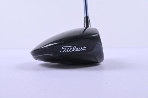 Titleist 910 D2 Driver / 9.5 Degree / Stiff Flex Diamana Kai'li 65 Shaft