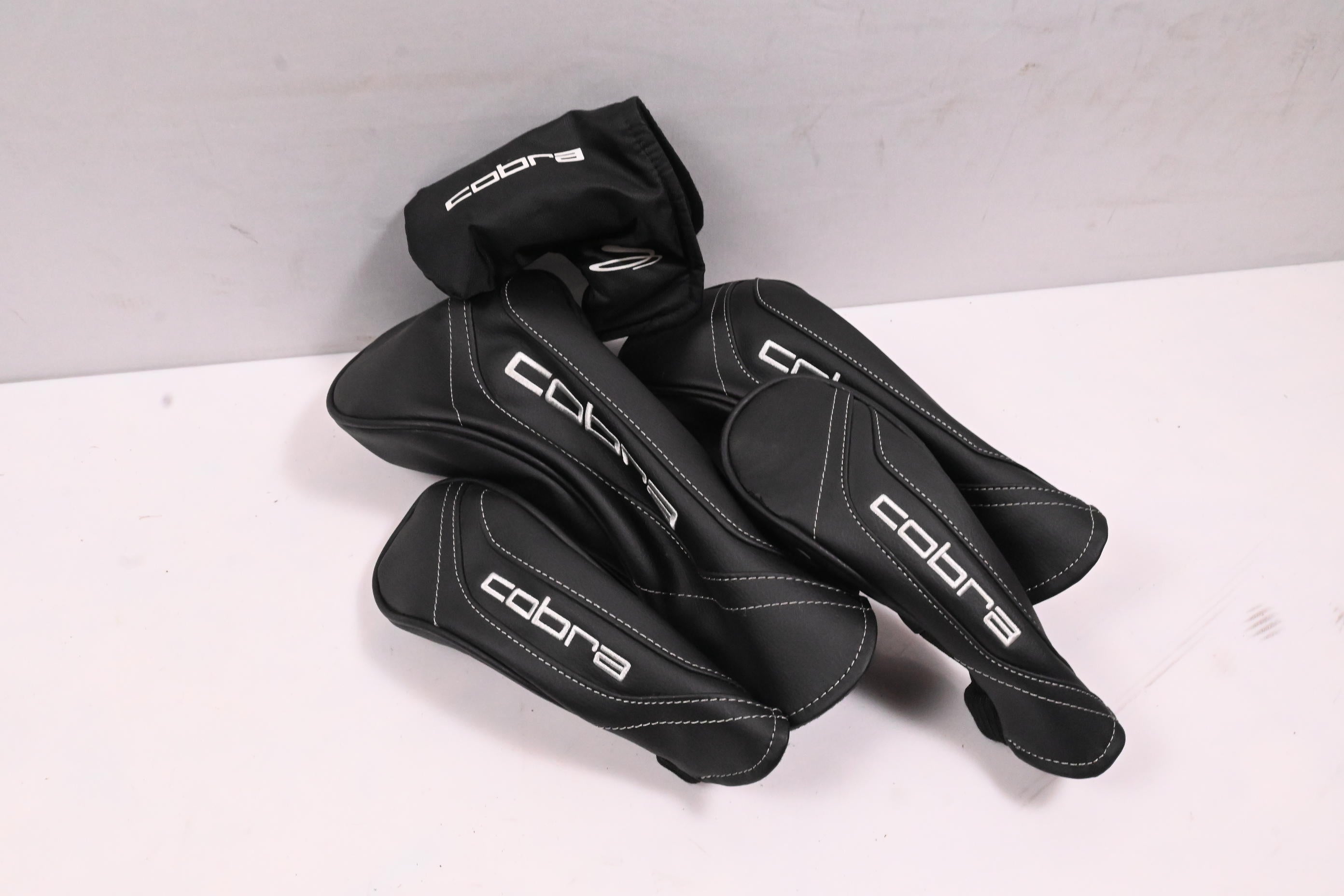 Cobra Fly XL Package Set / Woods, Irons, Putter, Bag