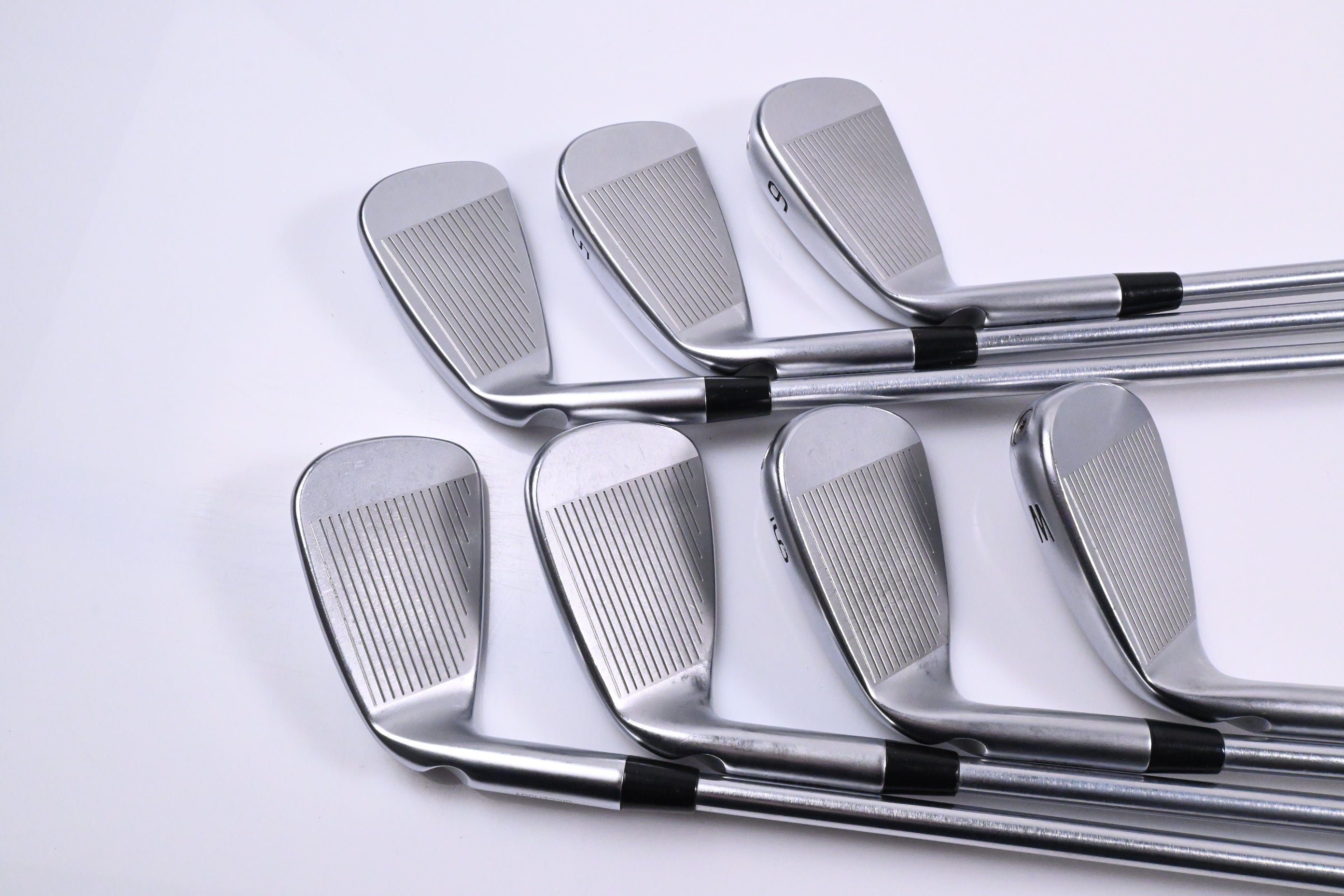 Ping i230 Irons / 4-PW / Red Dot / Regular Plus Flex Project X IO 105 Shafts