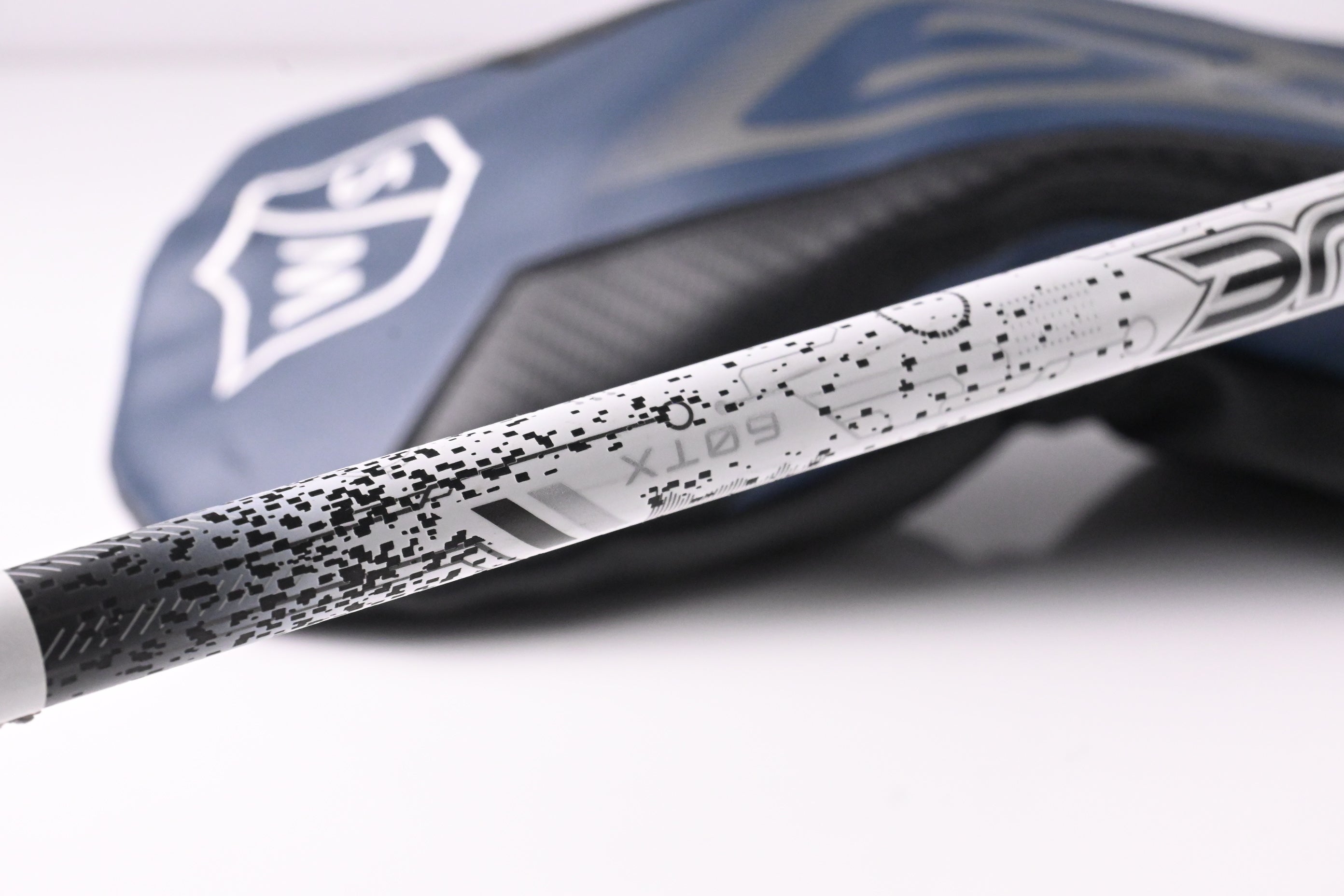 Wilson D9 Driver / 13 Degree / TX-Flex Aldila Rogue White 60 Shaft