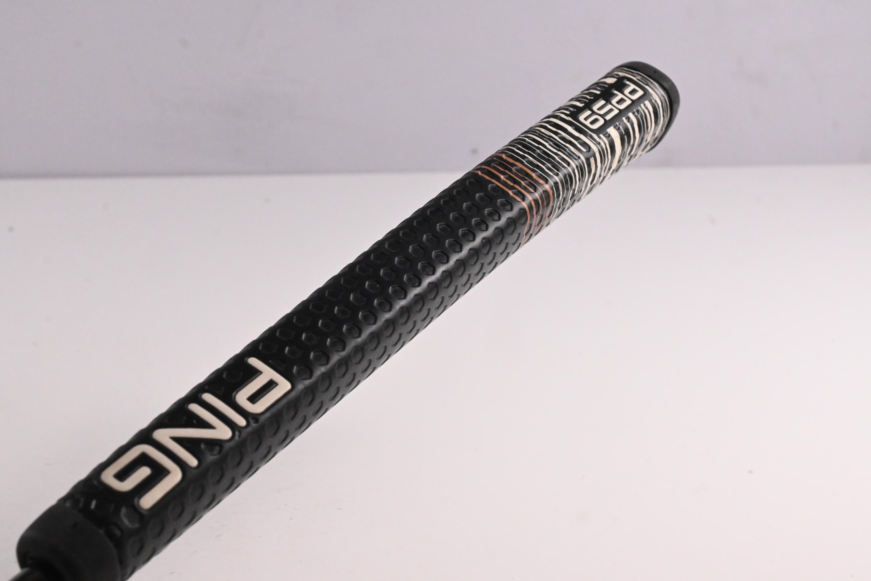 Ping Heppler Floki Putter / Black Dot / 33 Inch