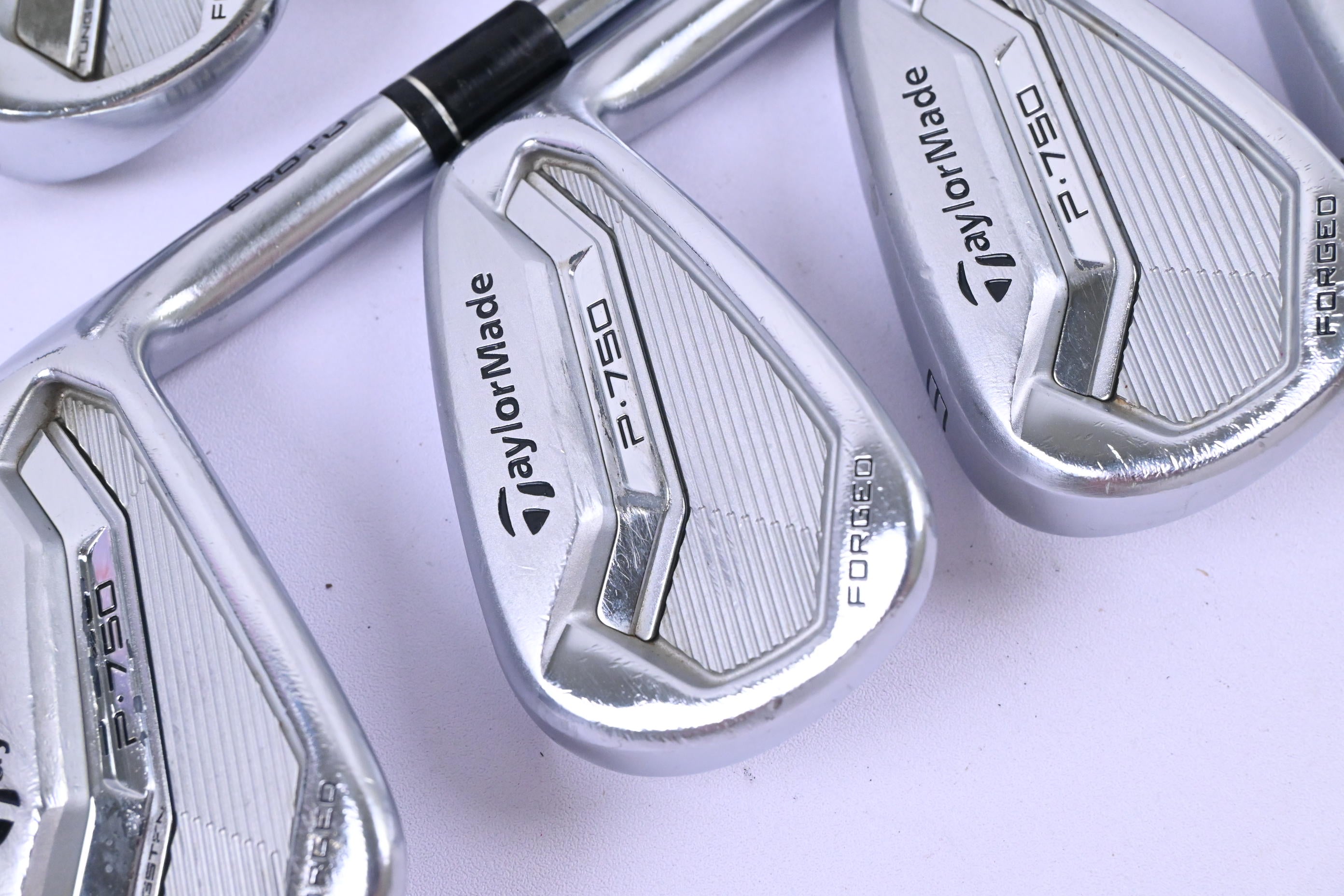 Taylormade P750/P770 2017 Combo Irons / 4-PW / X-Flex Project X LZ 125 Shafts