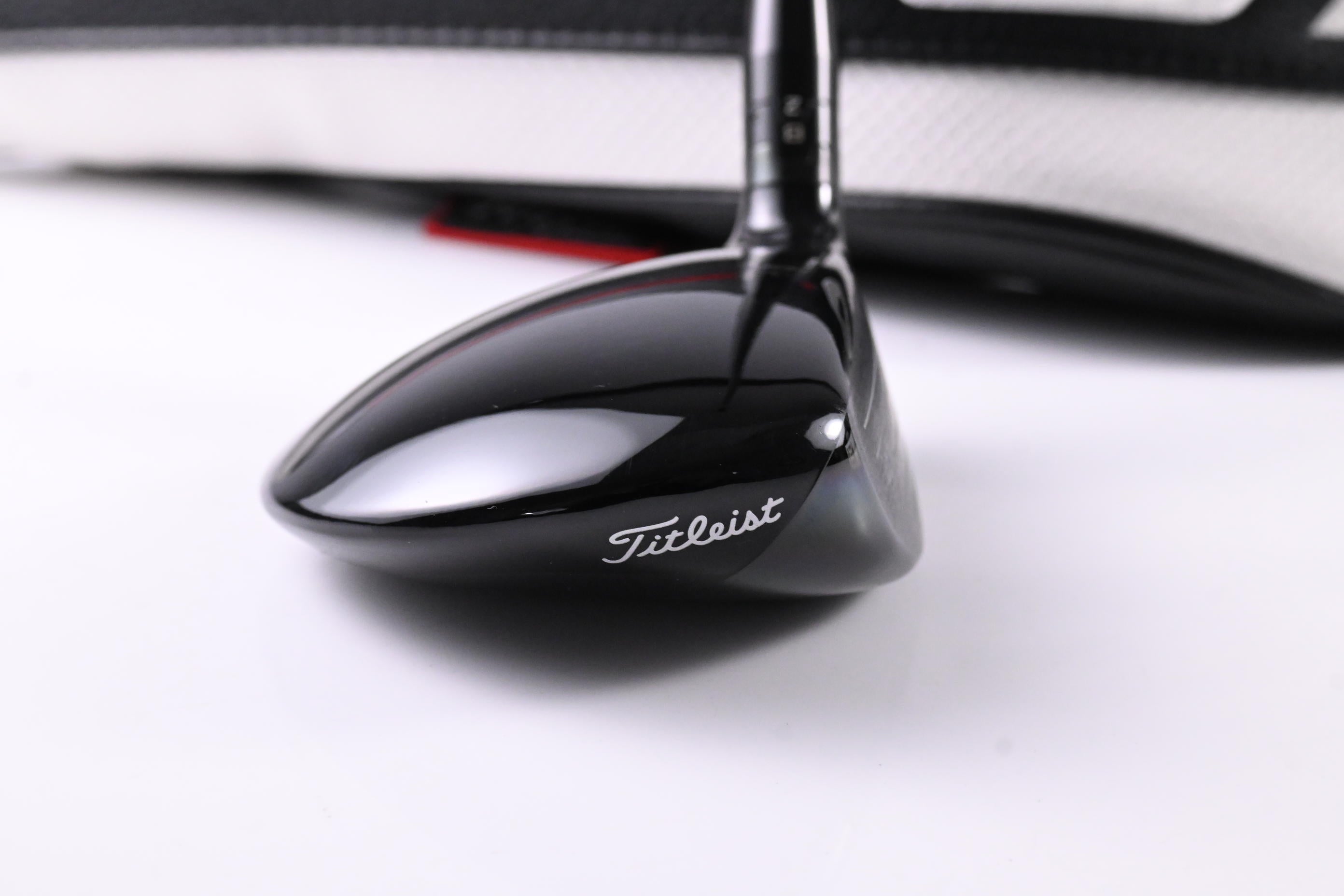 Titleist GT2 #3 Wood / 15 Degree / Regular Flex HZRDUS Smoke Black 70 Shaft