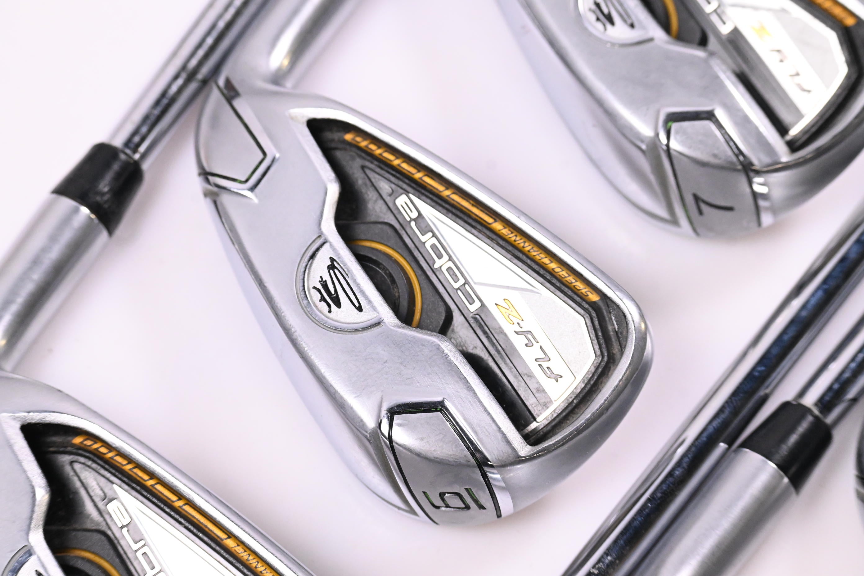 Cobra Fly-Z Irons / 5-PW+SW / Regular Flex Cobra Fly-Z Steel Shafts