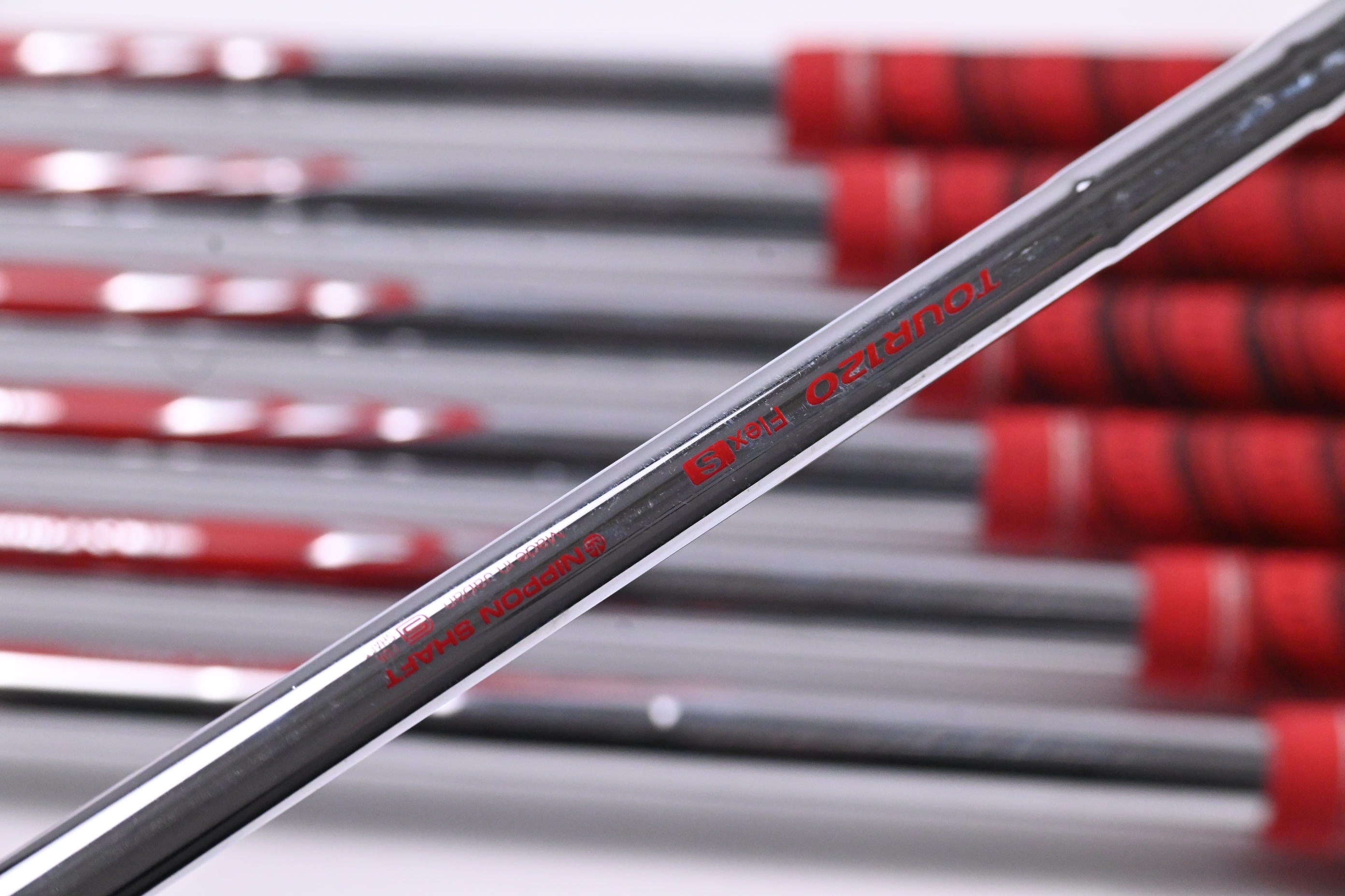 Srixon ZX7 Mk II 2023 Irons / 4-PW / Stiff Flex N.S.Pro Modus³ Tour 120 Shafts