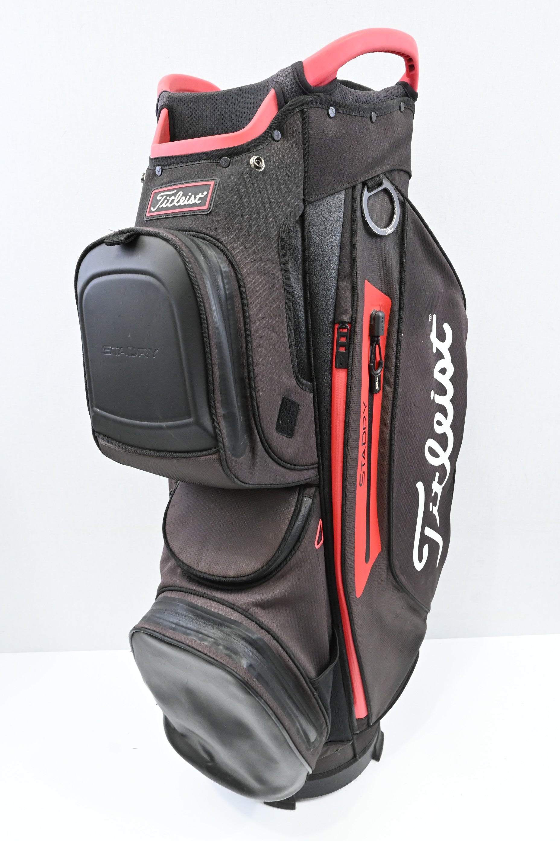 Titleist StaDry Cart Bag / 1-Way Divider / Black, Brown, Red