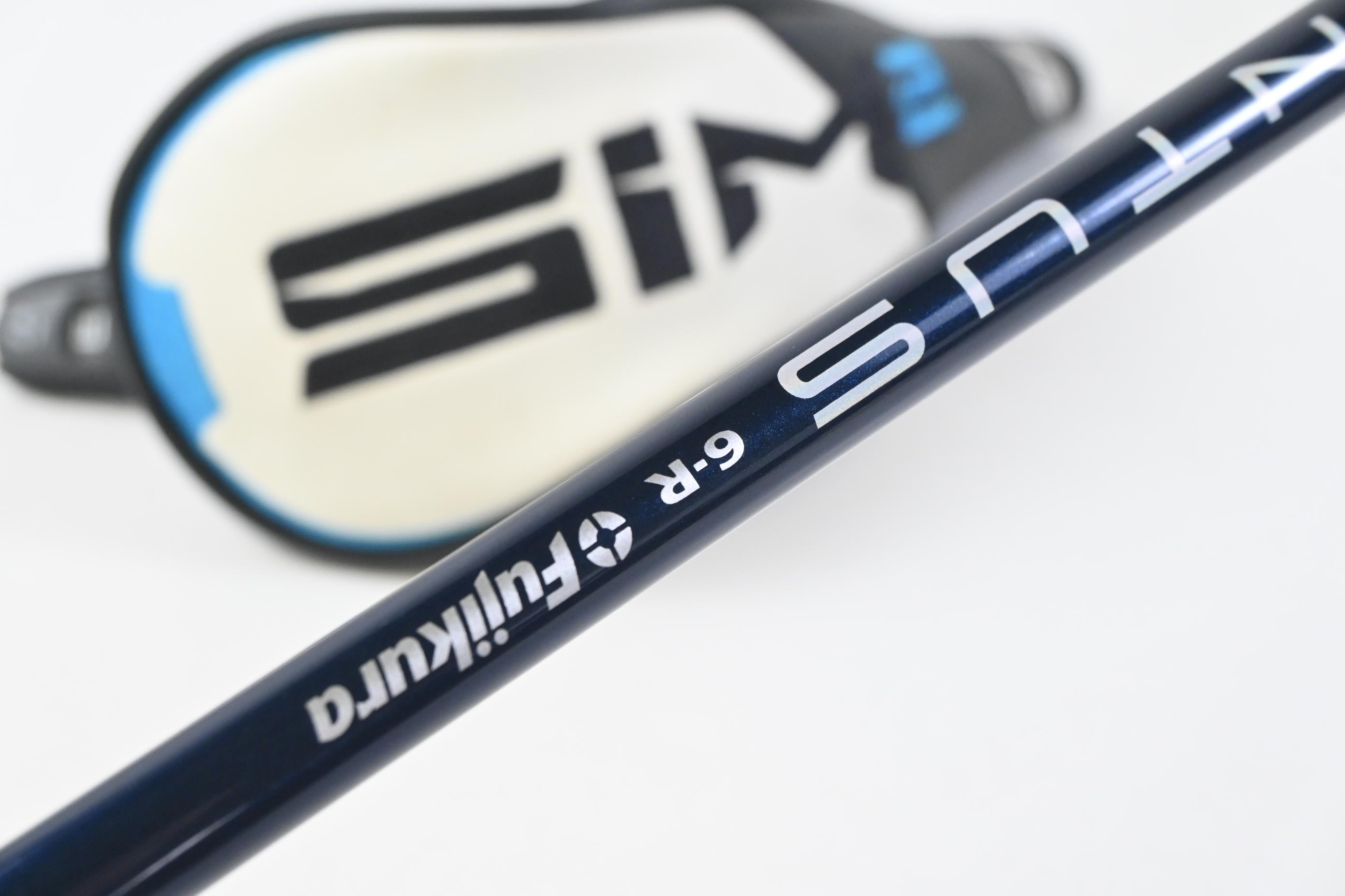 Taylormade SIM2 Max #3 Hybrid / 19 Degree / Regular Flex Ventus Blue 6 Shaft