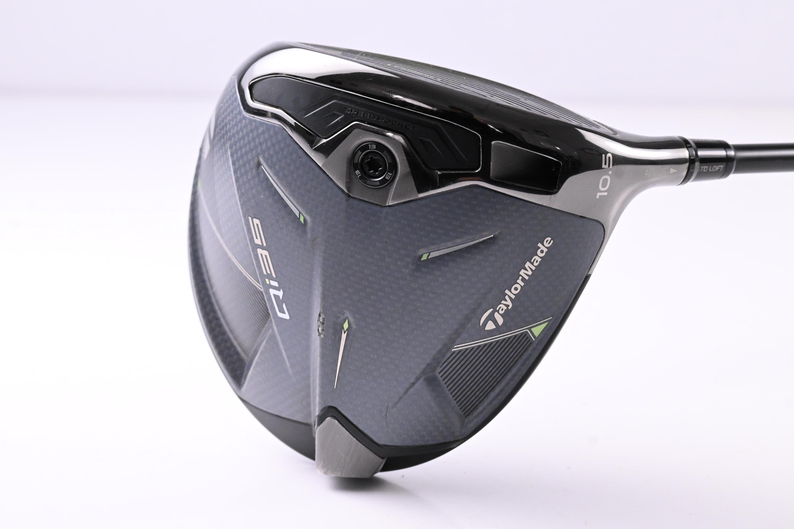 Taylormade Qi35 Driver / 10.5 Degree / Regular Flex Cypher 2.0 50 Shaft
