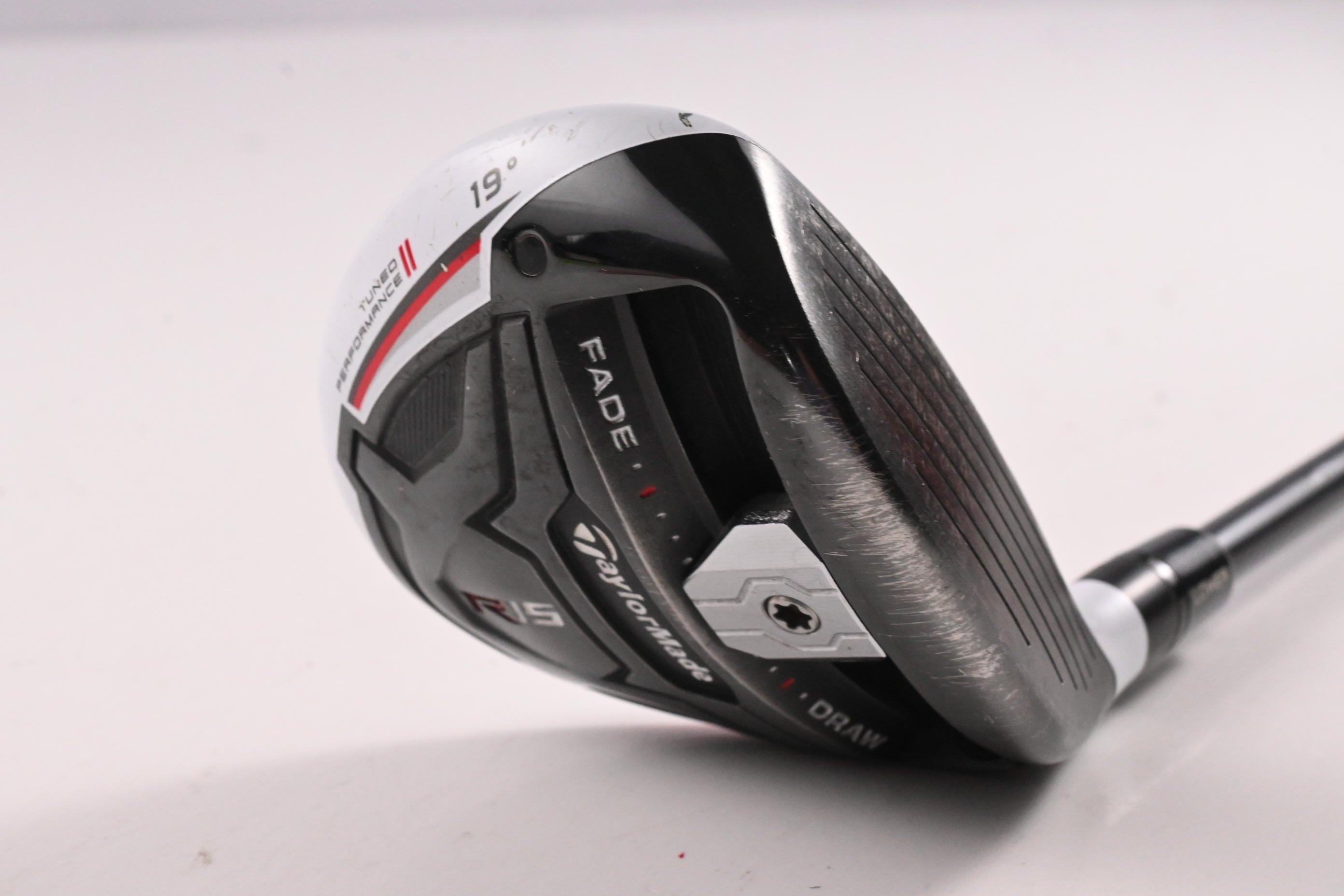 Taylormade R15 #5 Wood / 18 Degree / Regular Flex Speeder 67 Shaft