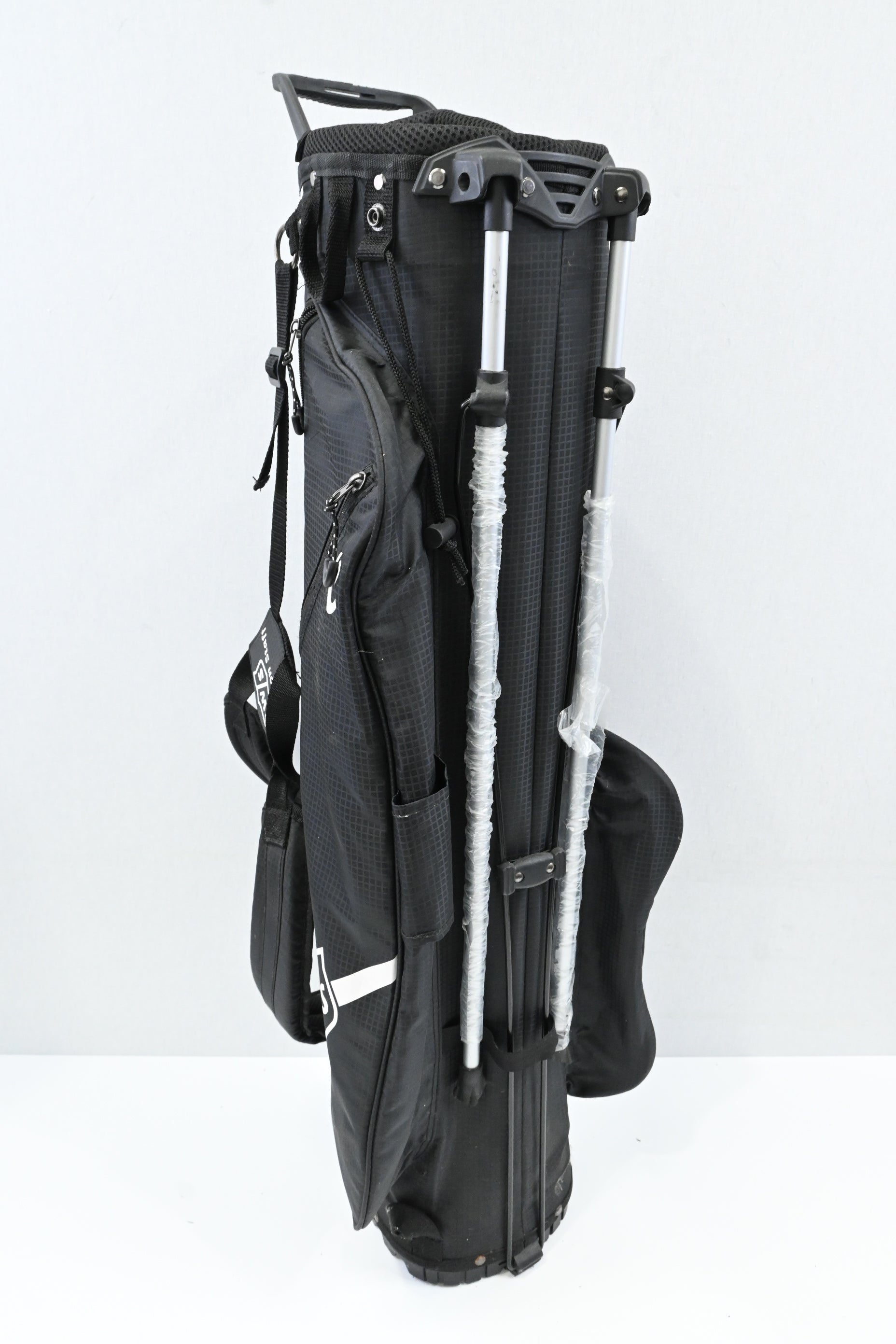 Wilson Staff QS Stand Bag / 3-Way Divider / Black, White