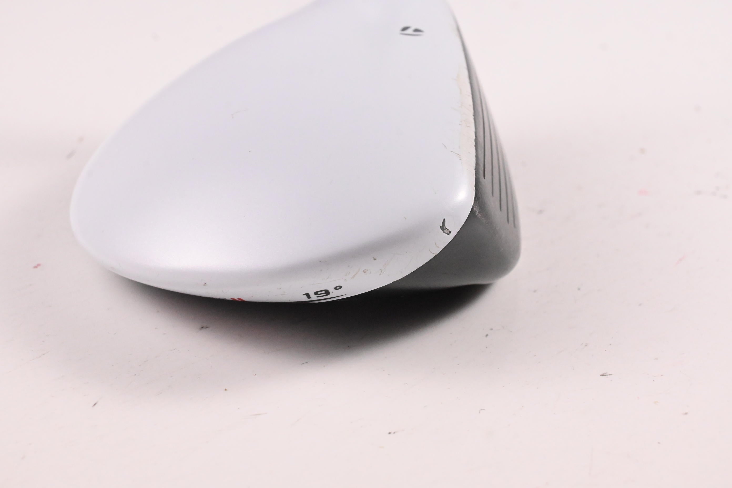 Taylormade R15 #5 Wood / 18 Degree / Regular Flex Speeder 67 Shaft