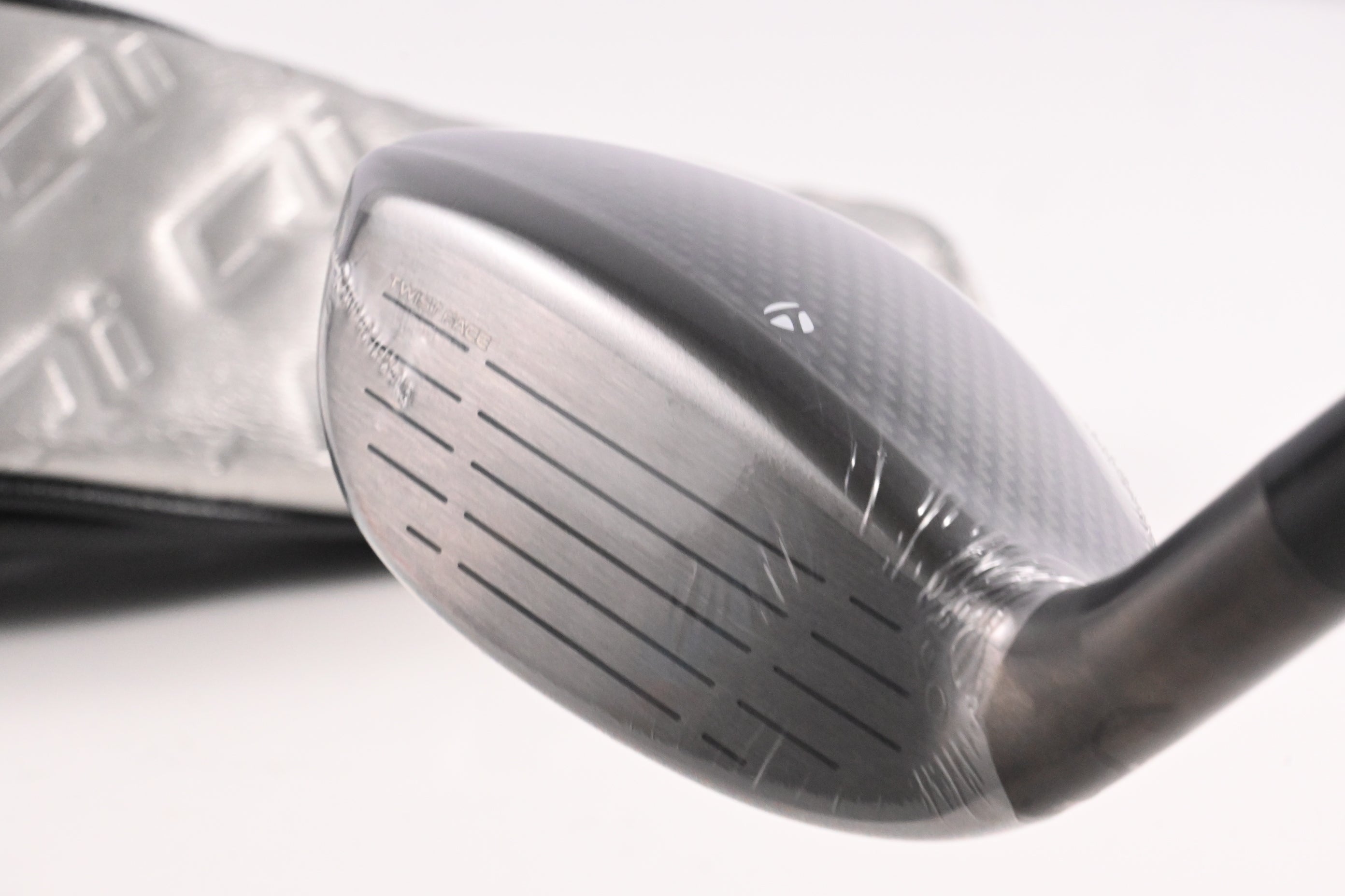 Taylormade Qi35 Max Lite #5 Hybrid / 27 Degree / Senior Flex Vanquish 5 Shaft