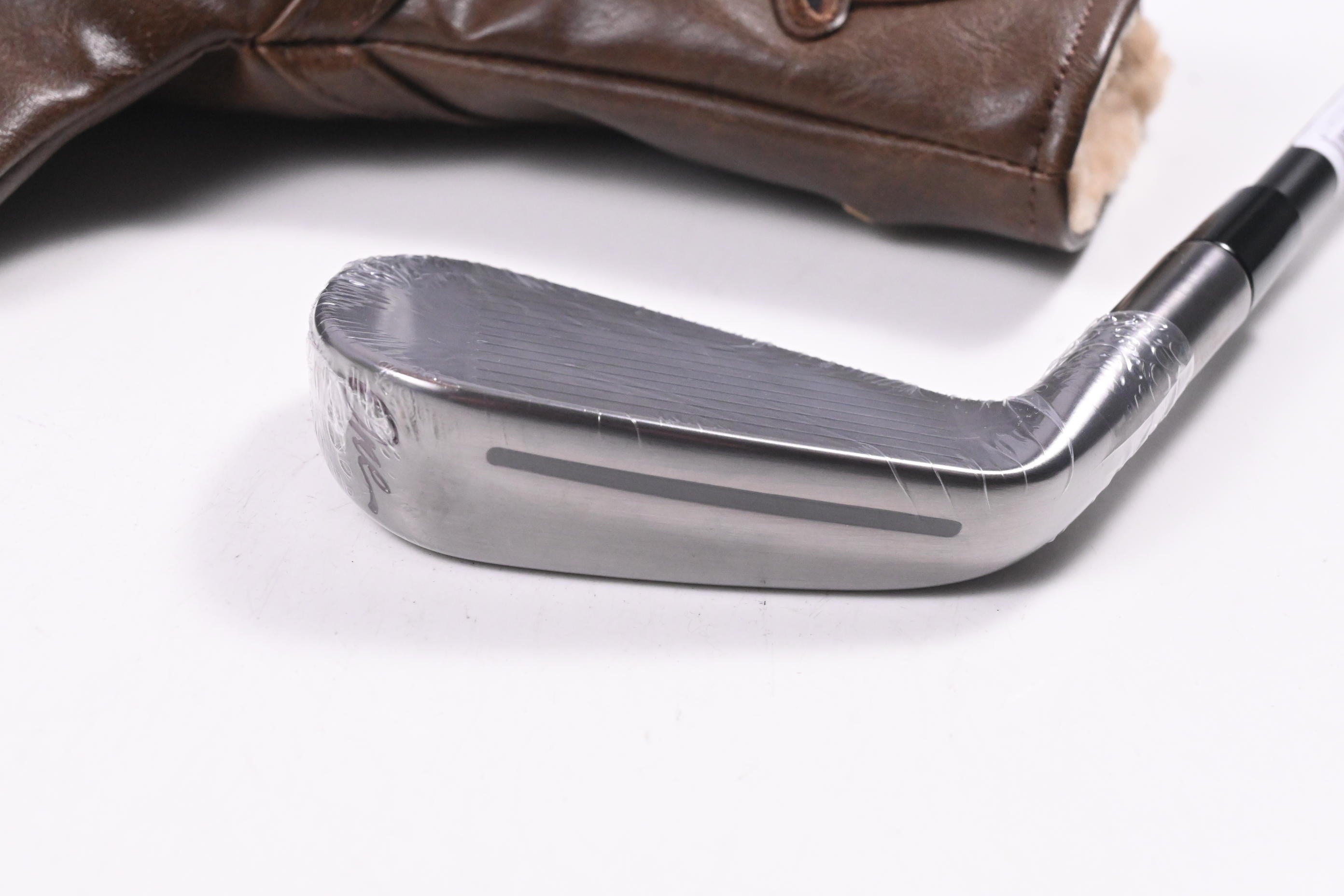 Taylormade P.UDI Bomber #2 Iron / 17 Degree / X-Flex UST Recoil Dart 105 Shaft