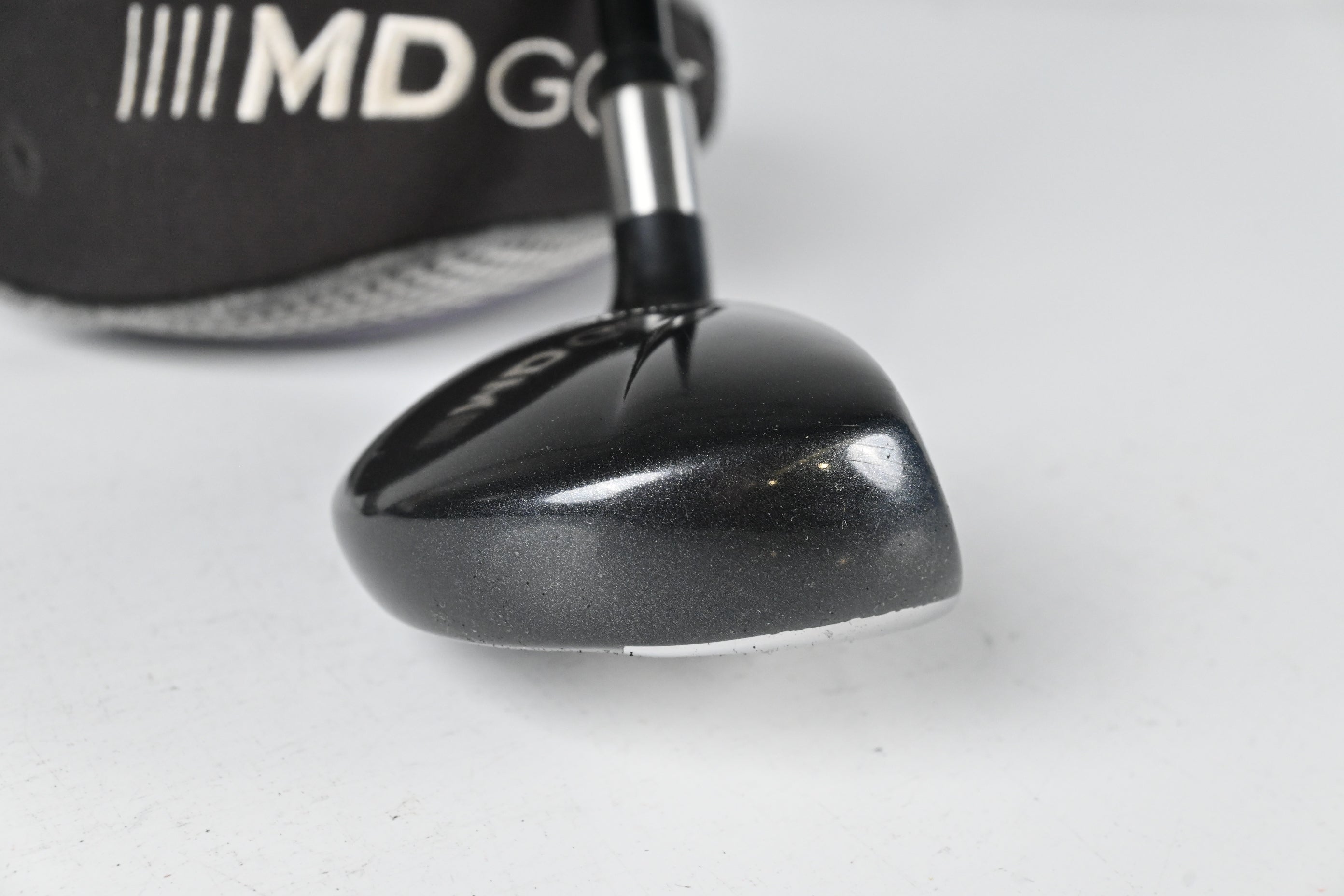 MD Golf Blackhawk #4 Hybrid / 21 Degree / Regular Flex UST Blackhawk Shaft
