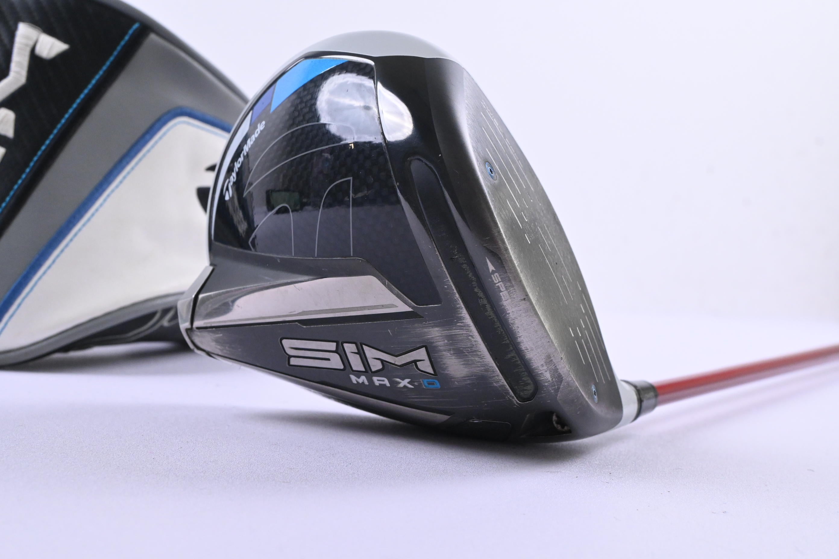 Taylormade SIM Max D Driver / 10.5 Degree / Regular Flex Fujikura Ventus Red 5