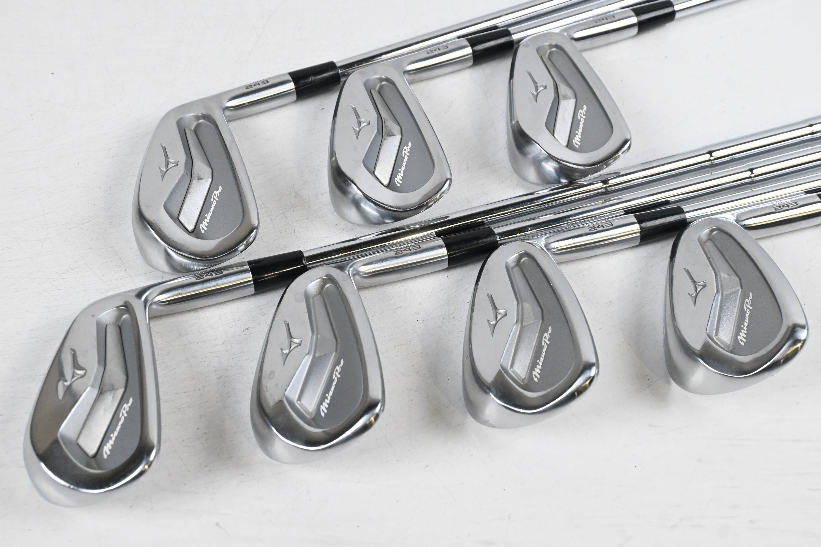 Mizuno Pro 243 Irons / 4-PW / Stiff Flex Dynamic Gold Mid 115 S300 Shafts