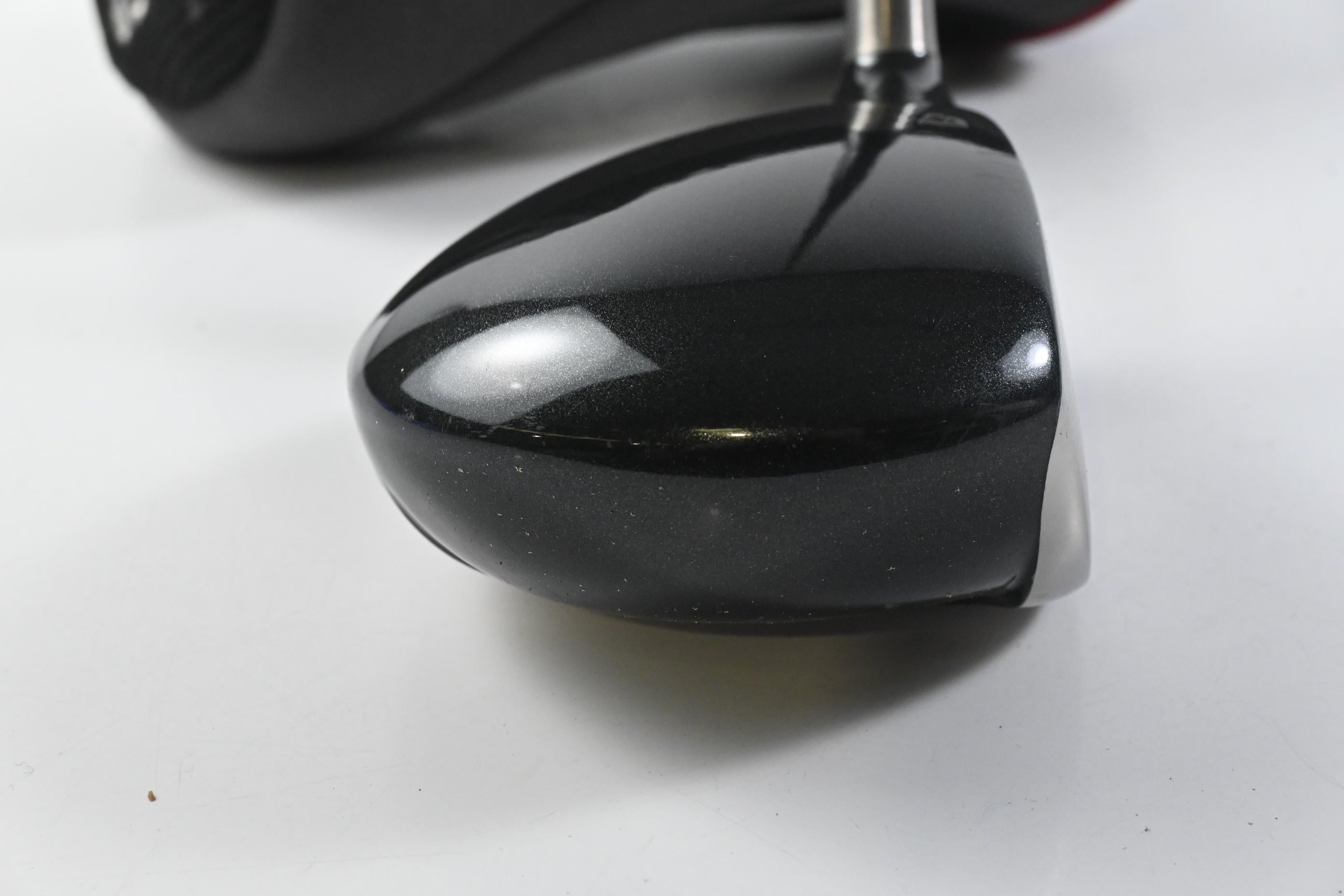 Taylormade 300 Ti Driver / 9.5 Degree / Regular Flex Grafalloy ProLite 35 Shaft