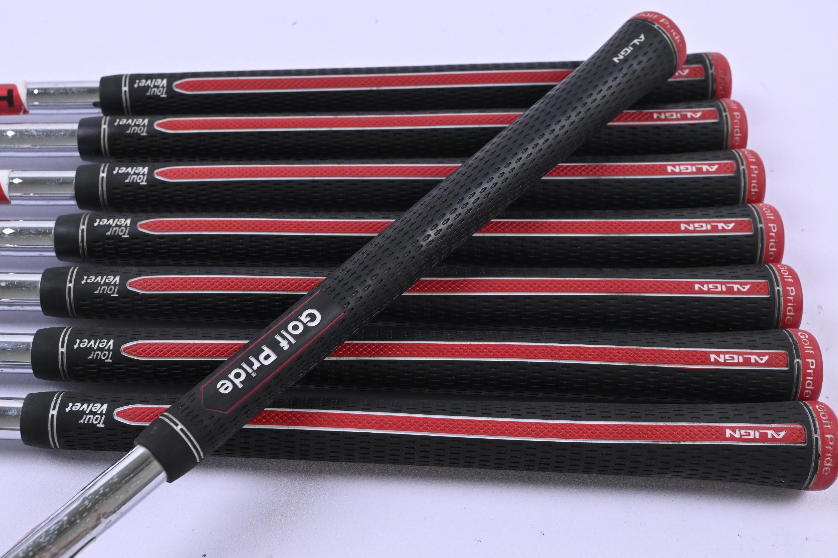 Taylormade RSi2 Irons / 4-PW+SW / Regular Flex KBS Tour 105 Shafts