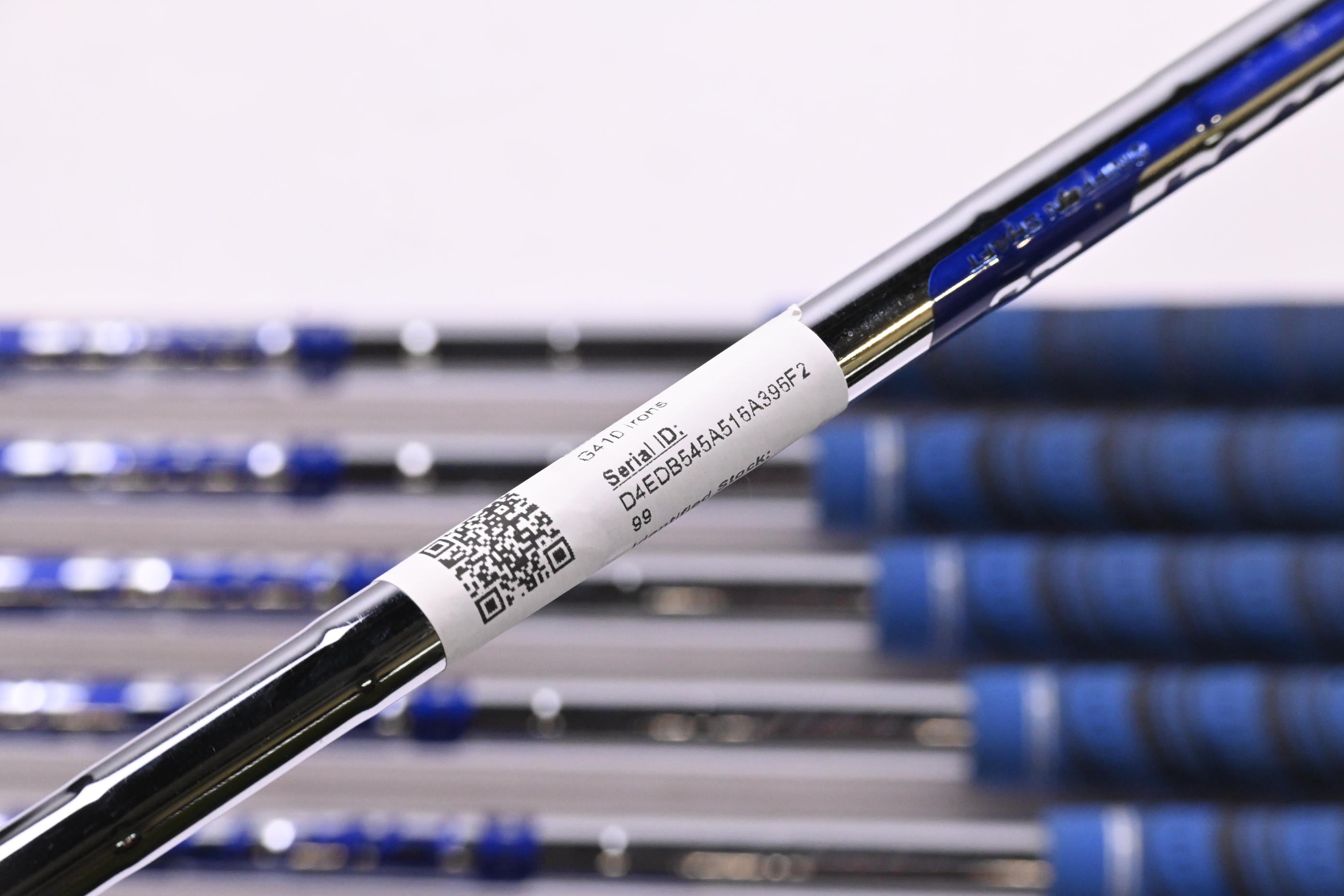 Ping G410 Irons / 5-PW+SW / Green Dot / Regular Flex Ping AWT 2.0 Shafts