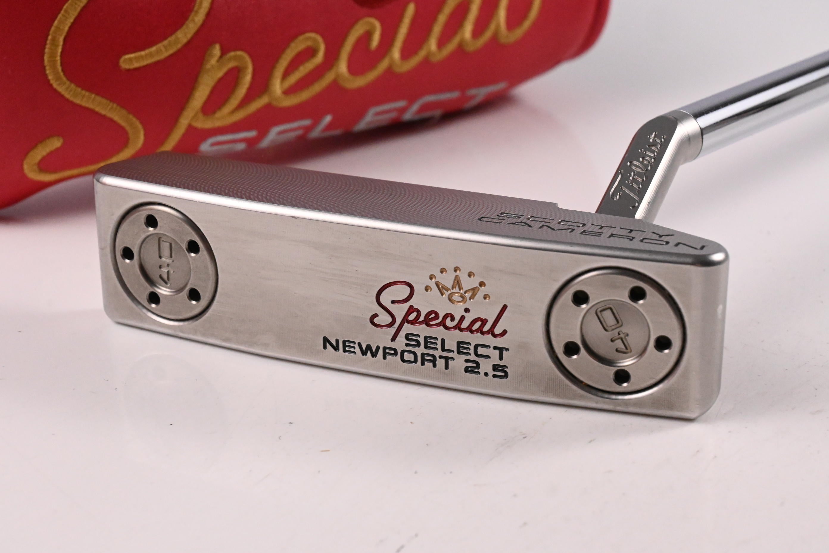 Scotty Cameron Special Select Newport 2.5 Putter / 33 Inch