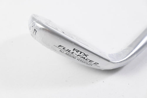 Cleveland RTX Full Face 2 Gap Wedge / 52 Degree / Wedge Flex Dynamic Gold
