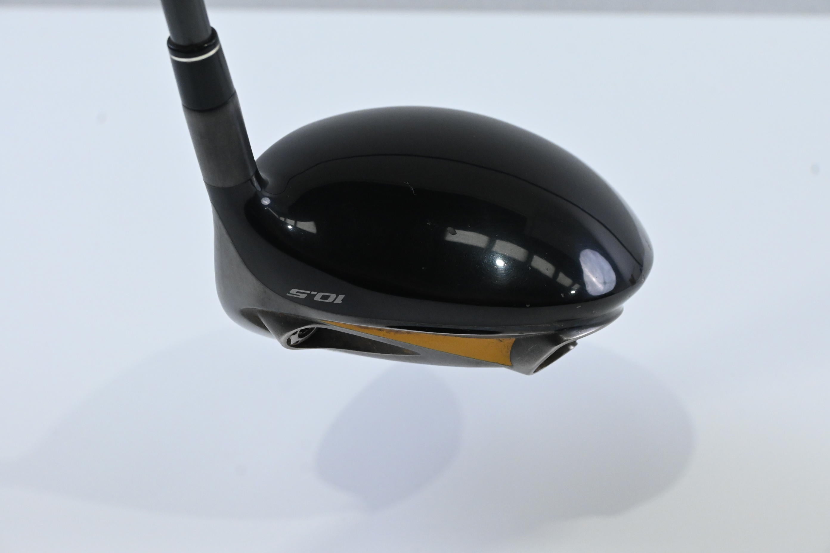 Taylormade R7 Superquad Driver / 10.5 Degree / Regular Flex Fujikura REAX 65